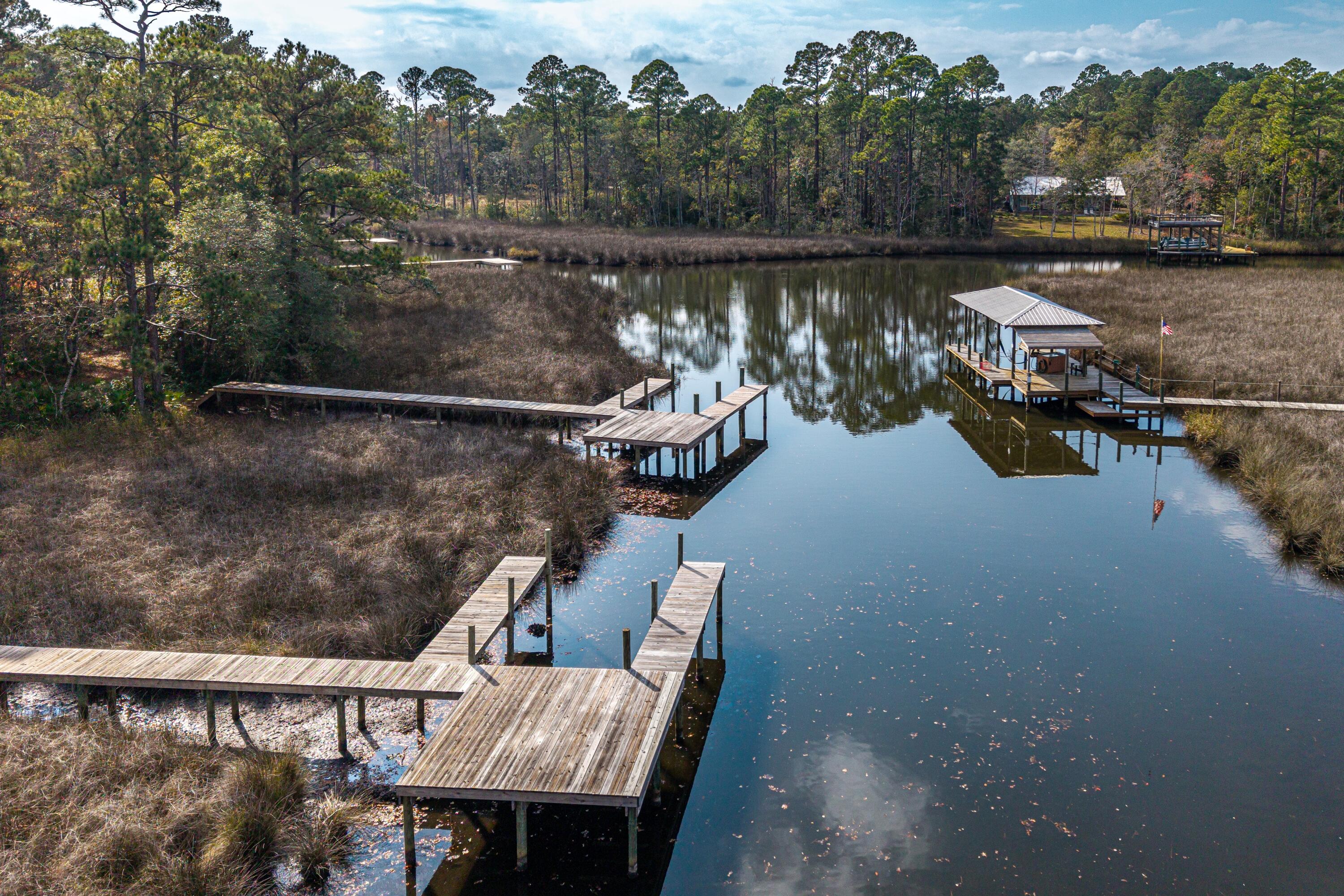 REDFISH POINT - Residential