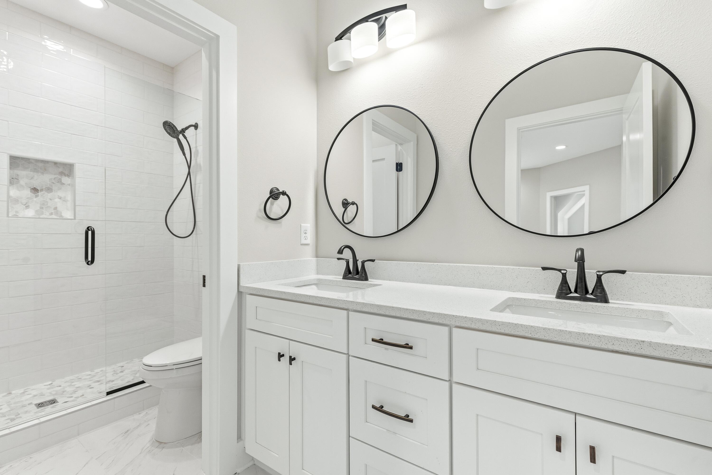 REDFISH POINT - Residential