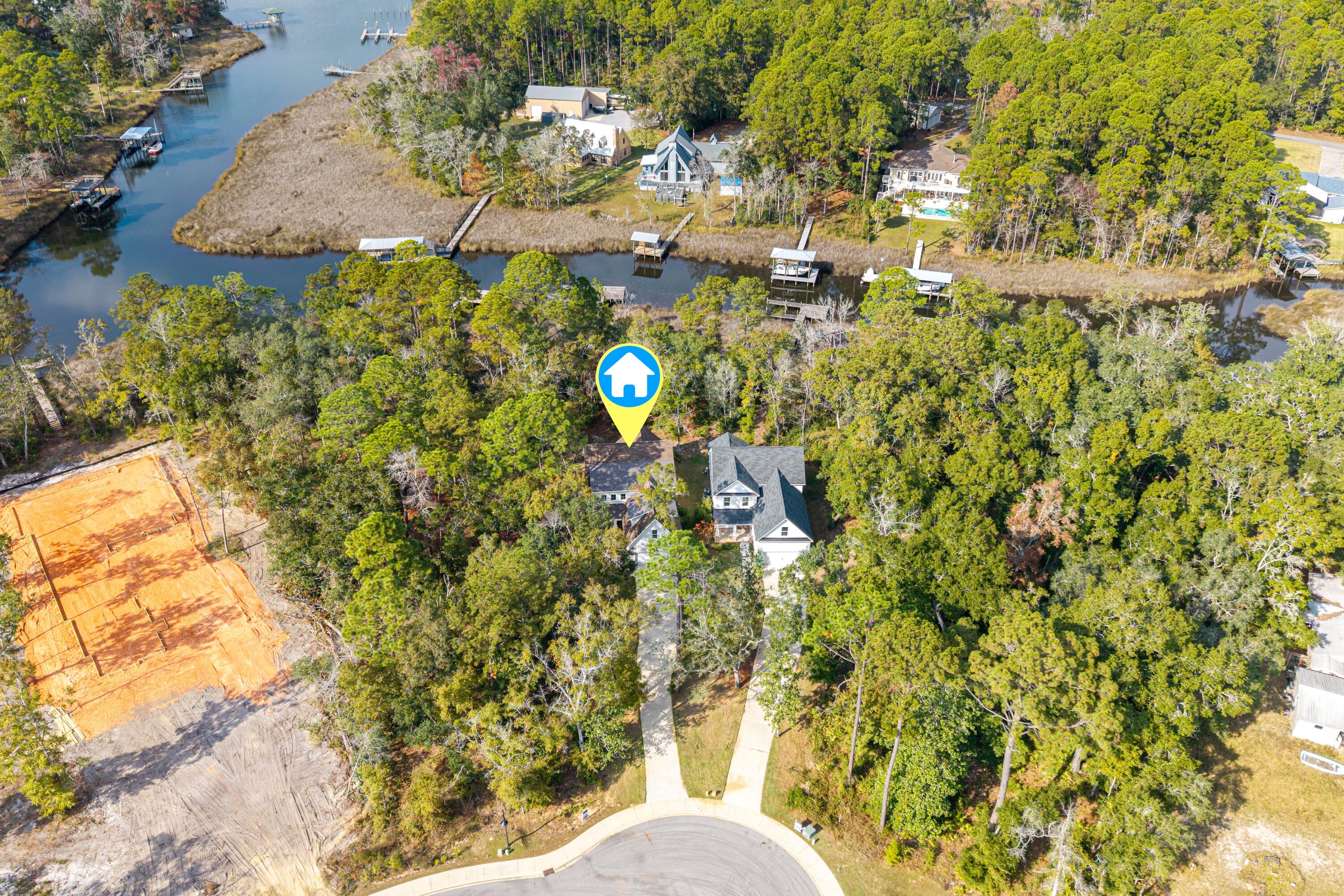 REDFISH POINT - Residential
