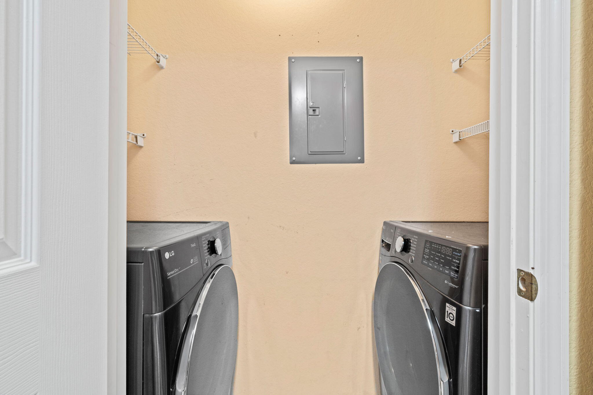 NAUTILUS COVE CONDO - Residential