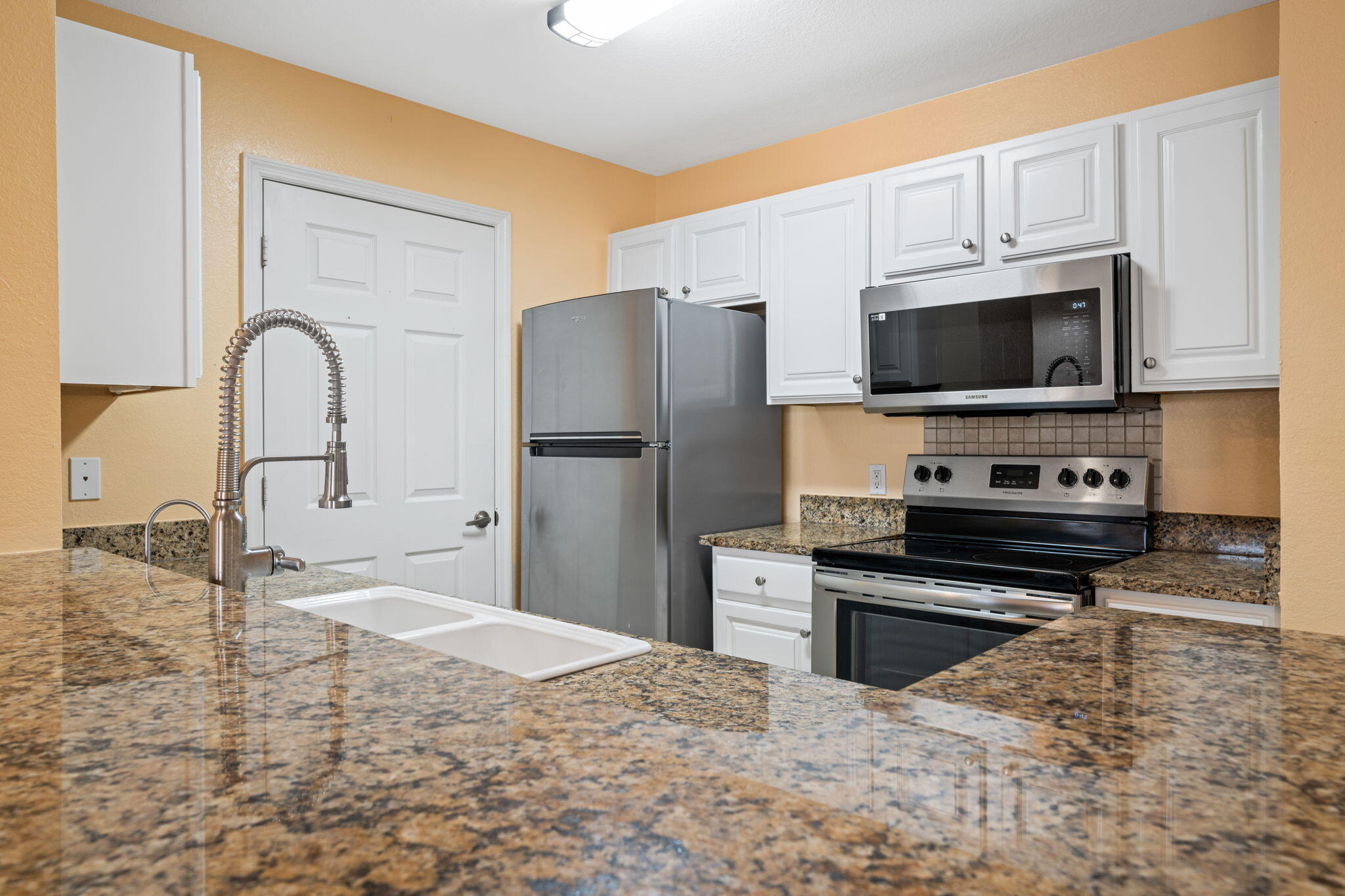 NAUTILUS COVE CONDO - Residential