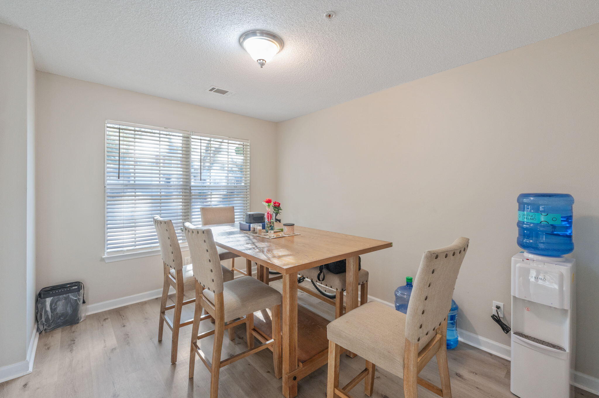 ROLLING PINES - Residential