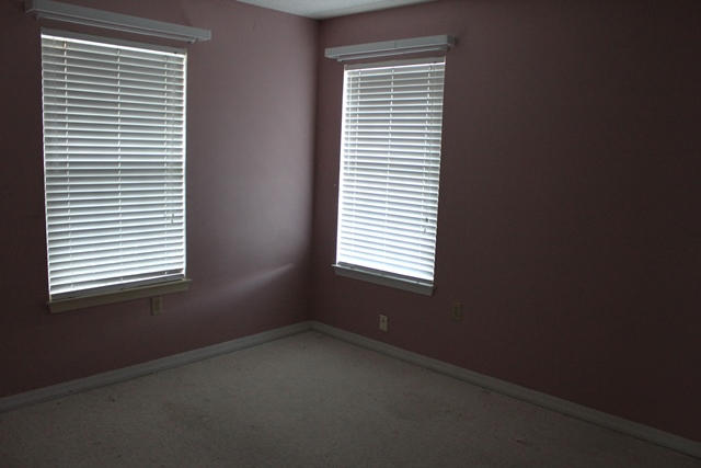 MARY ESTHER MANOR 1ST ADDN - Residential