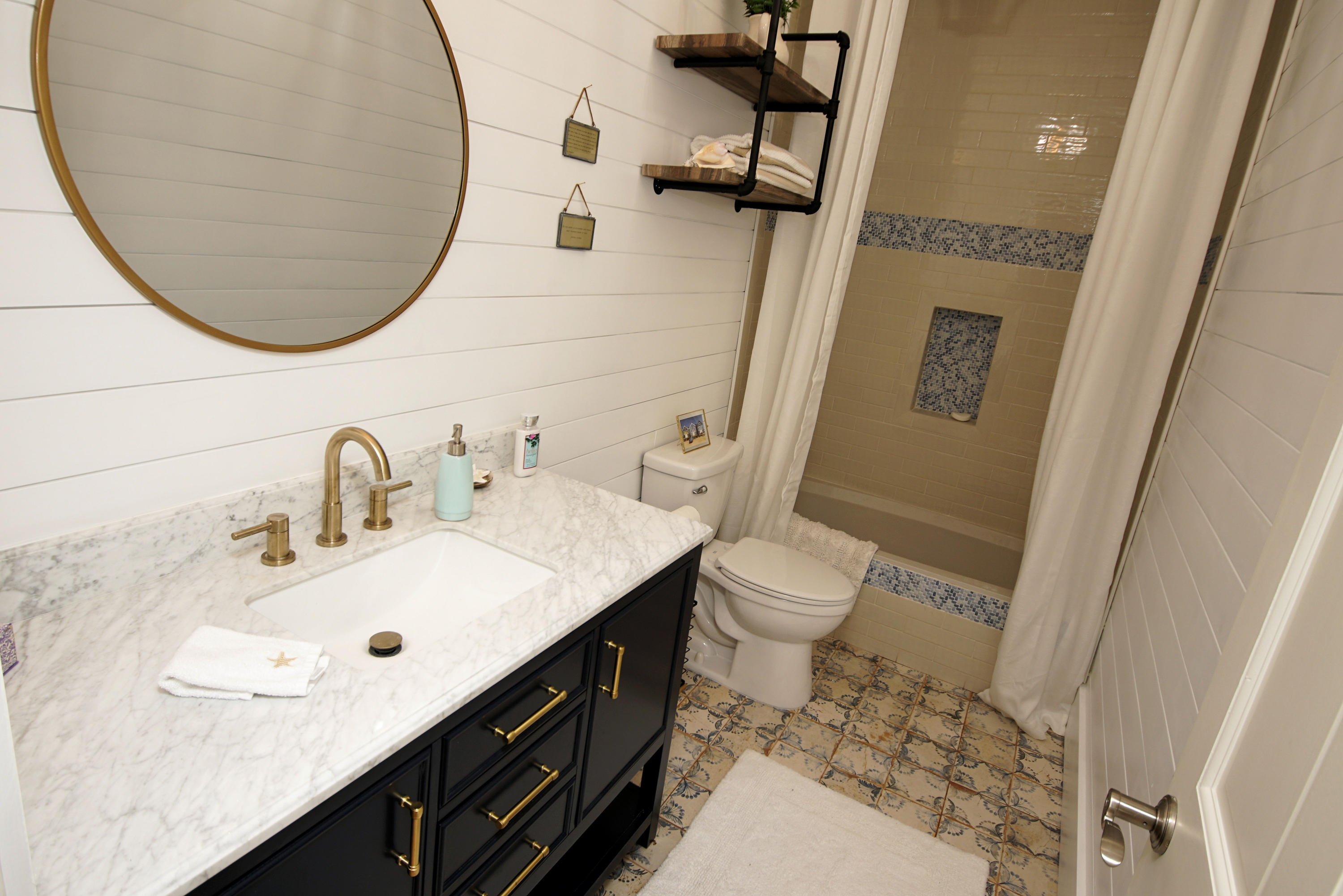 INDIAN BAYOU - Residential