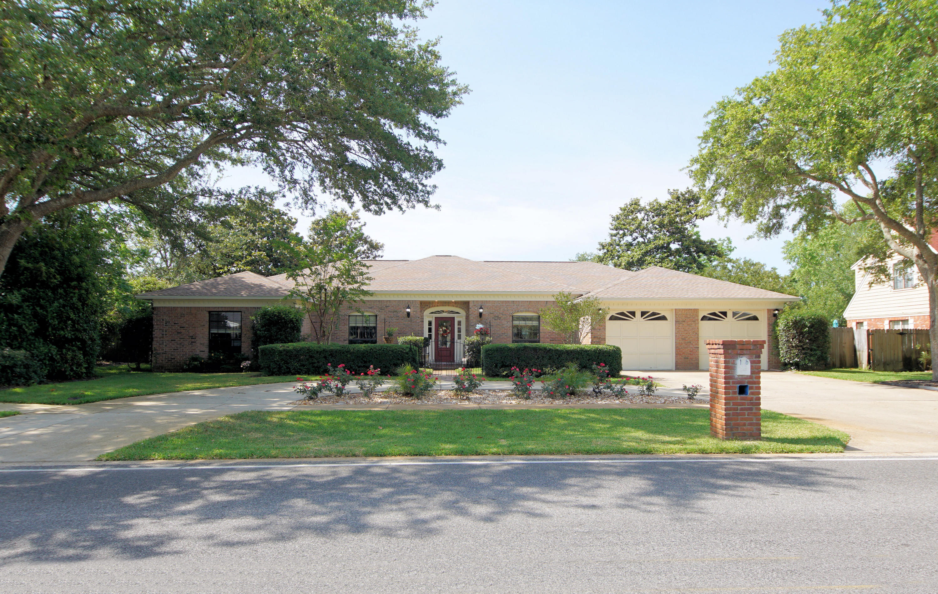 INDIAN BAYOU - Residential