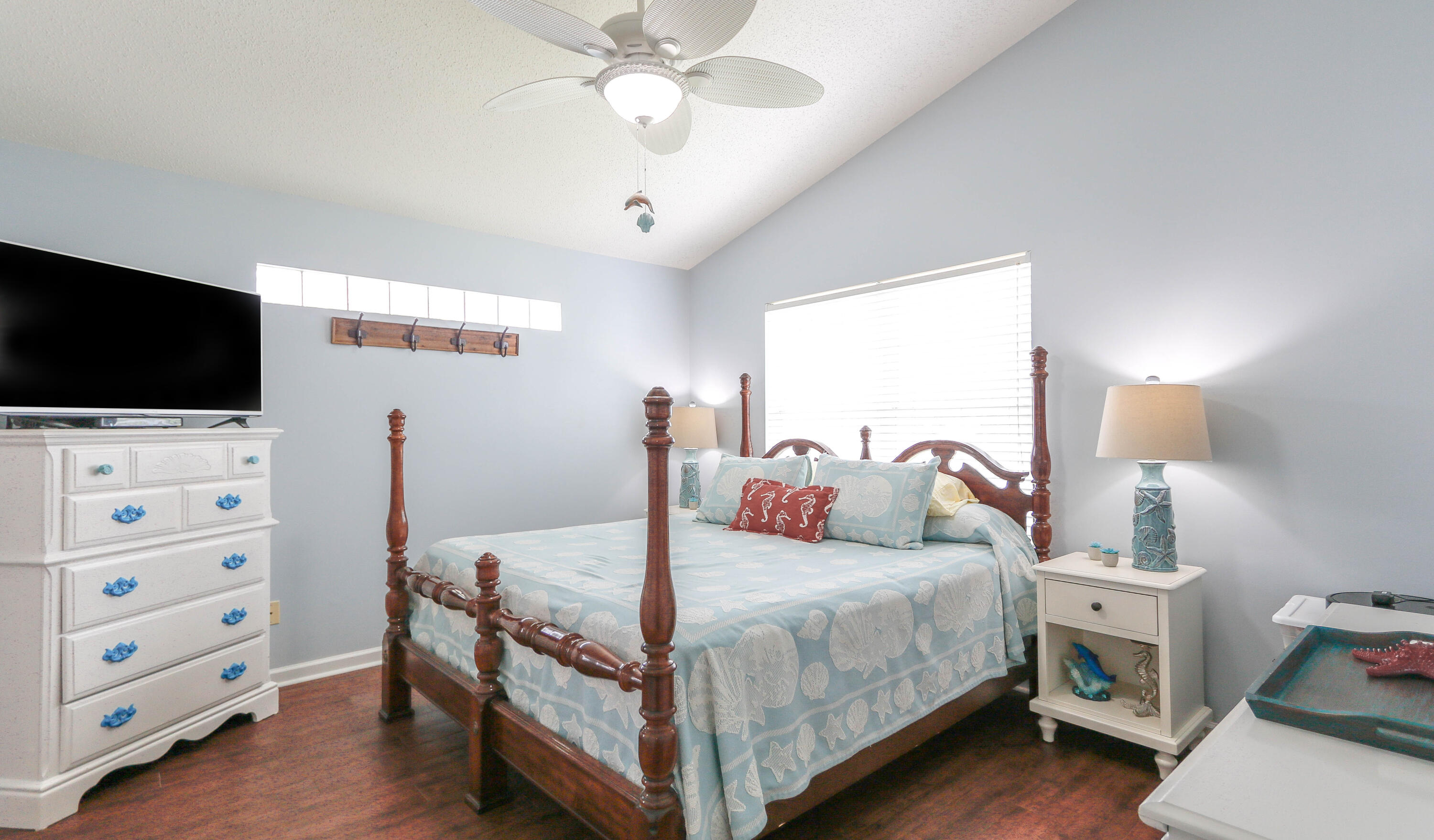 OPEN SANDS - Residential