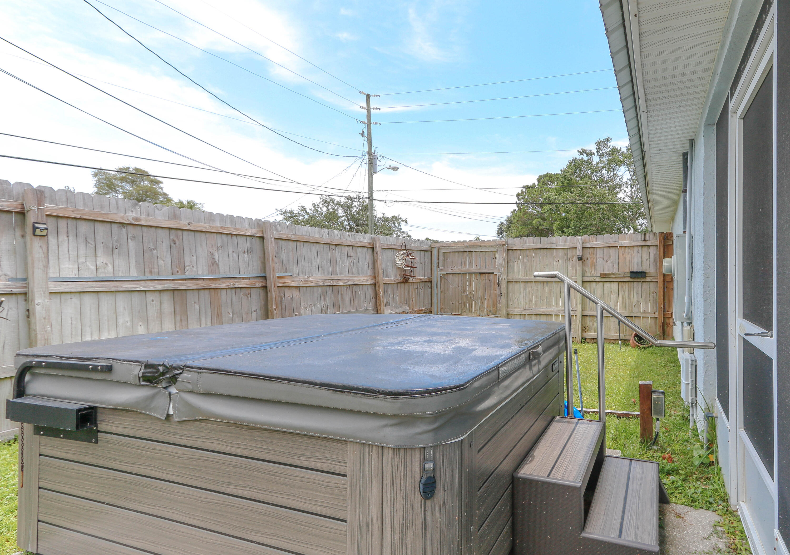 OPEN SANDS - Residential