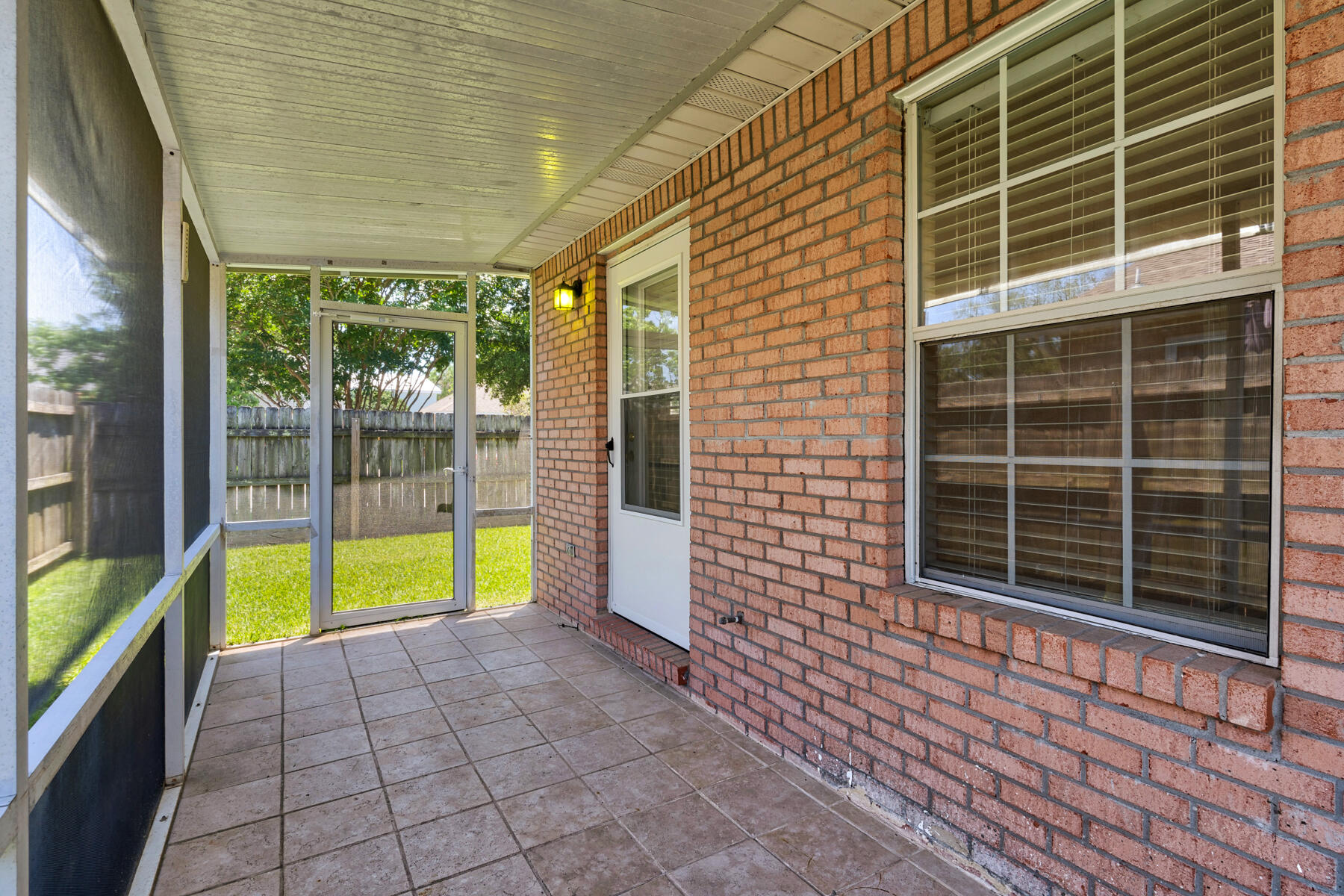 COVENTRY CORNERS - Residential