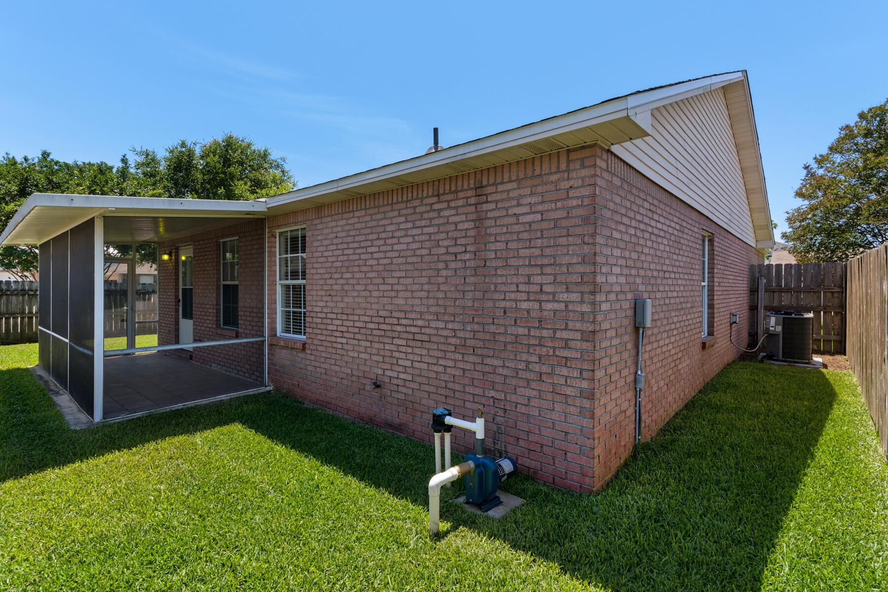 COVENTRY CORNERS - Residential