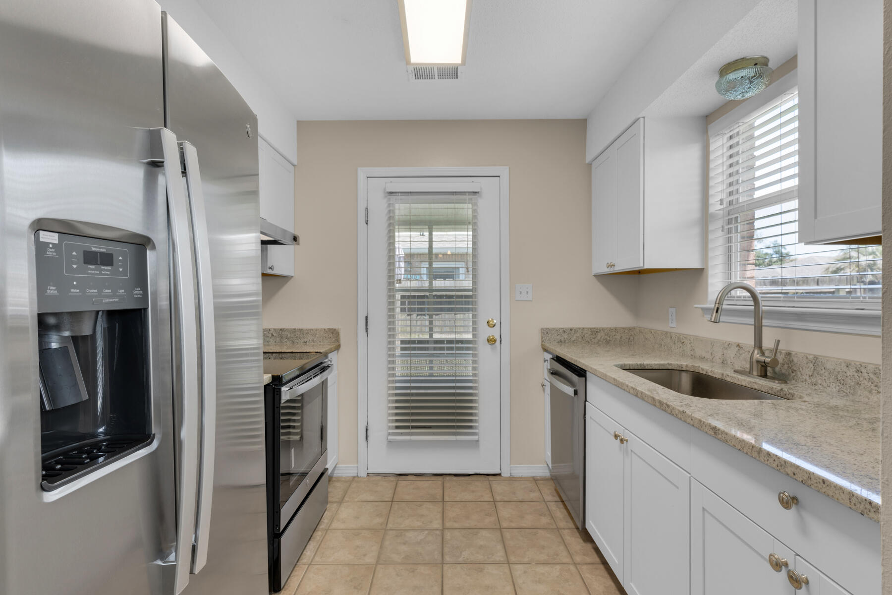 COVENTRY CORNERS - Residential