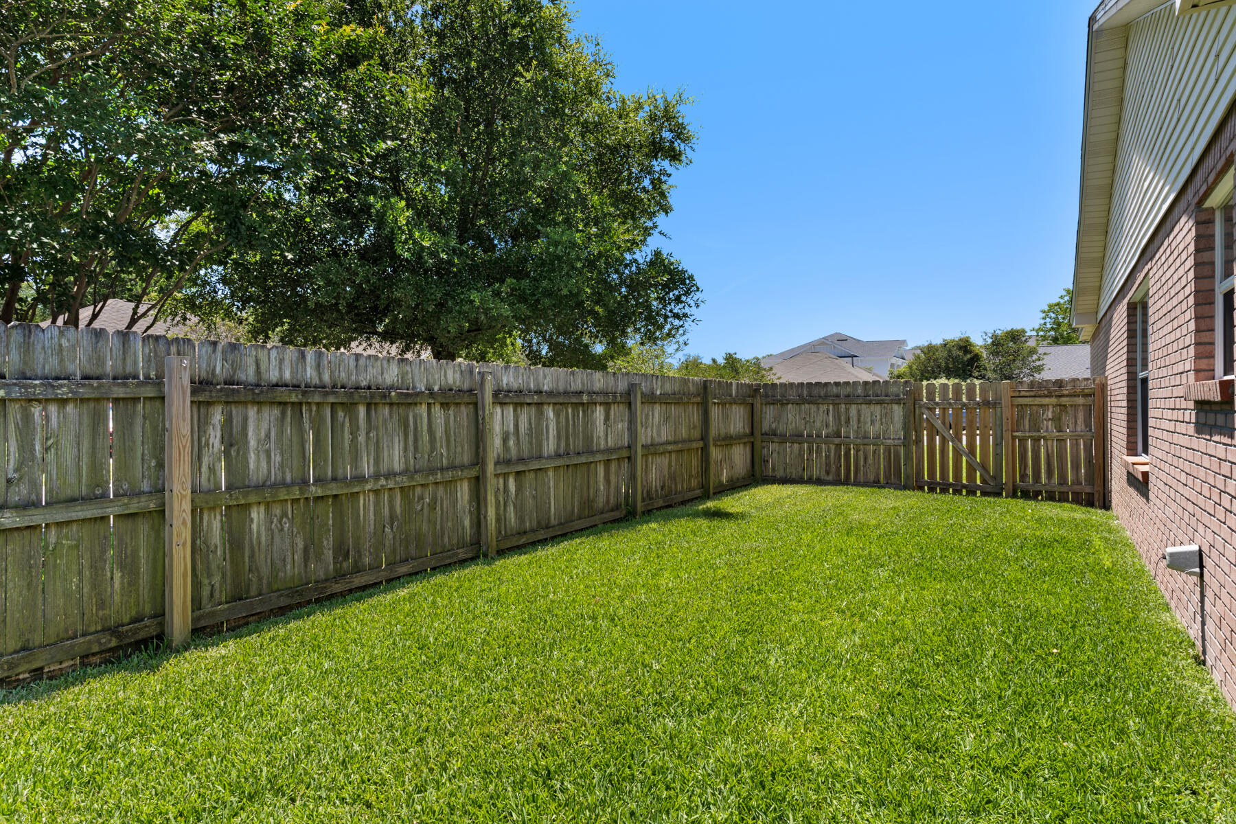 COVENTRY CORNERS - Residential