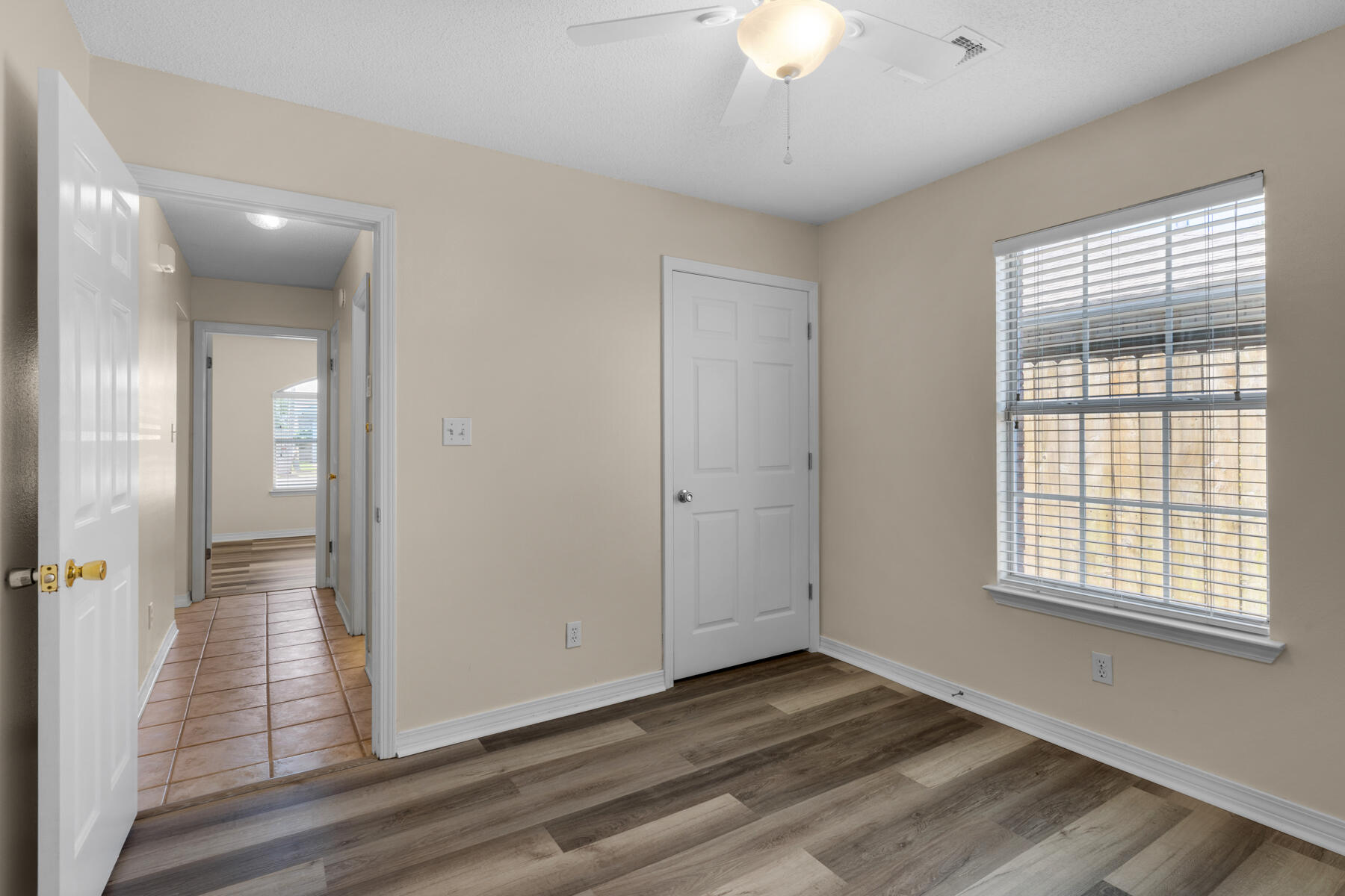 COVENTRY CORNERS - Residential