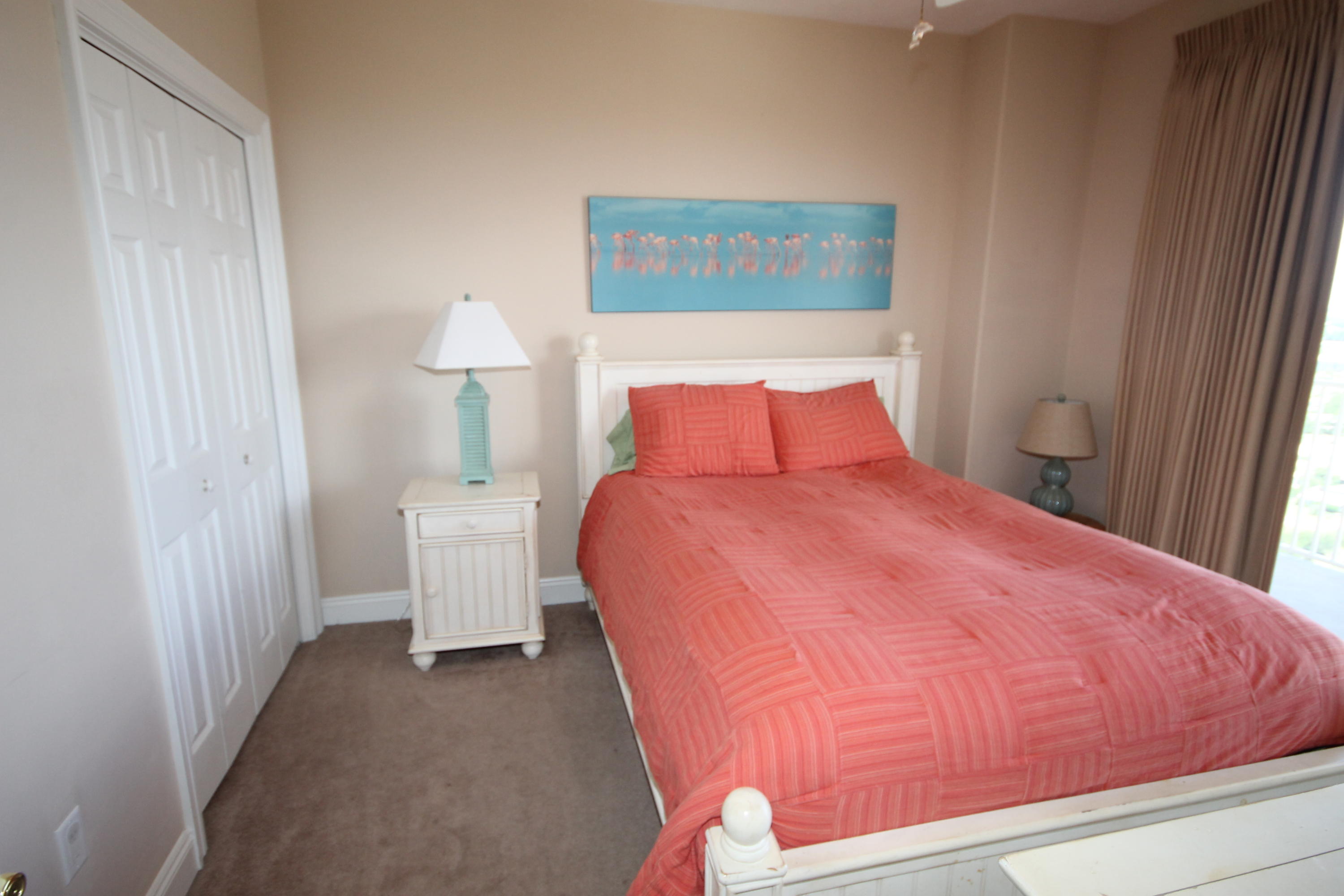 TREASURE ISLAND - Residential