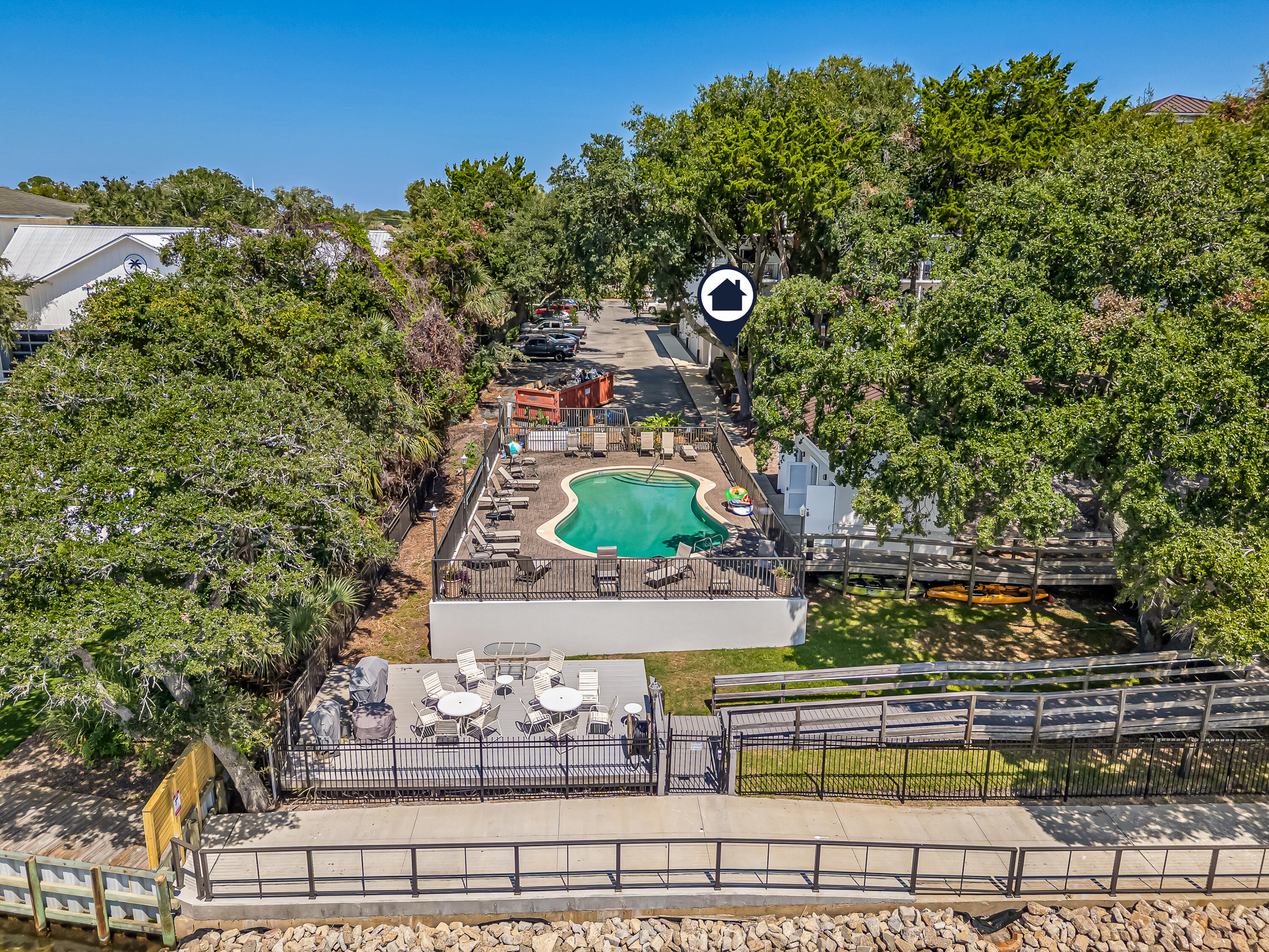 INDIANOLA ON THE WATER - Residential