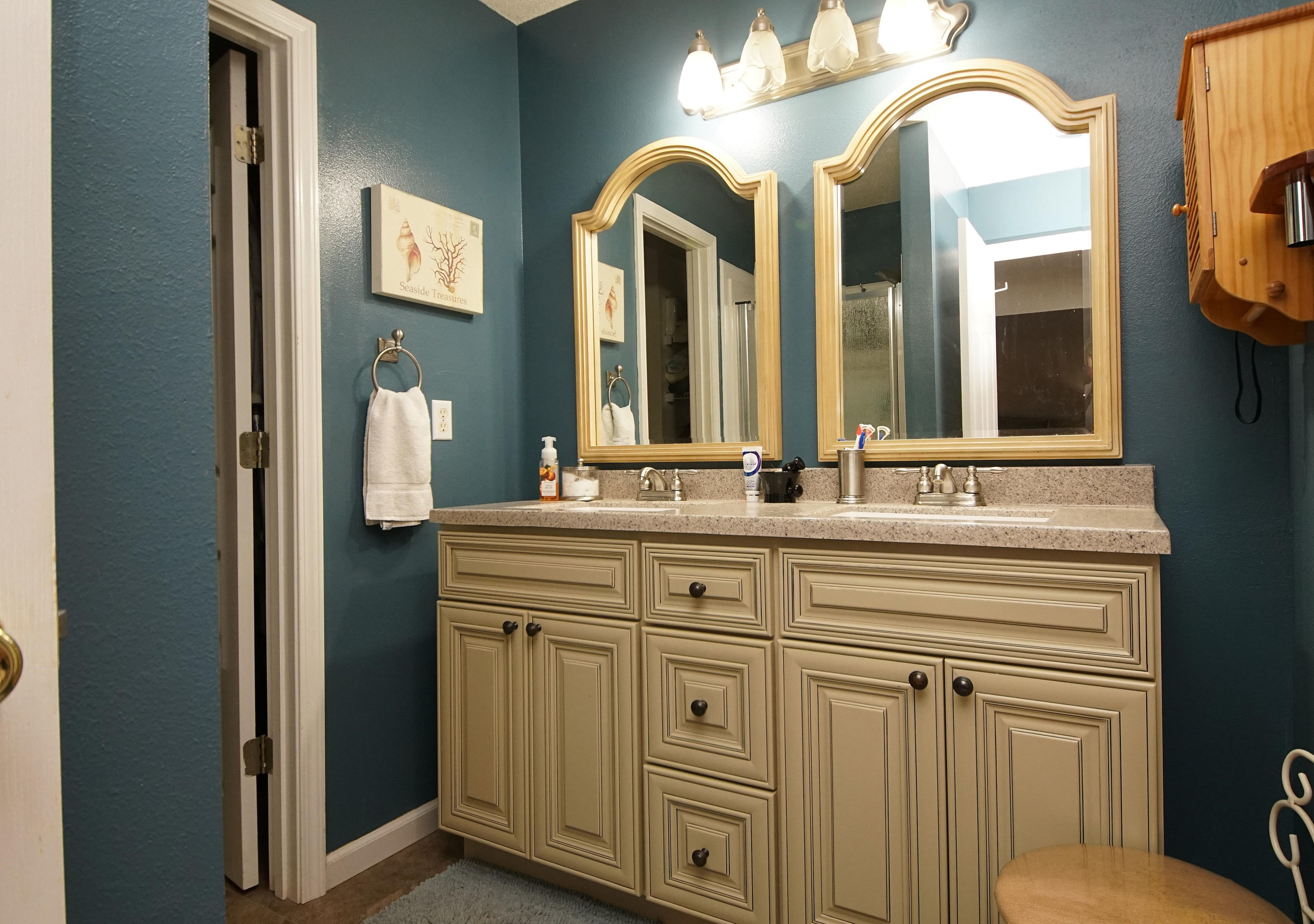 CORONADO VILLAGE PH 4 - Residential