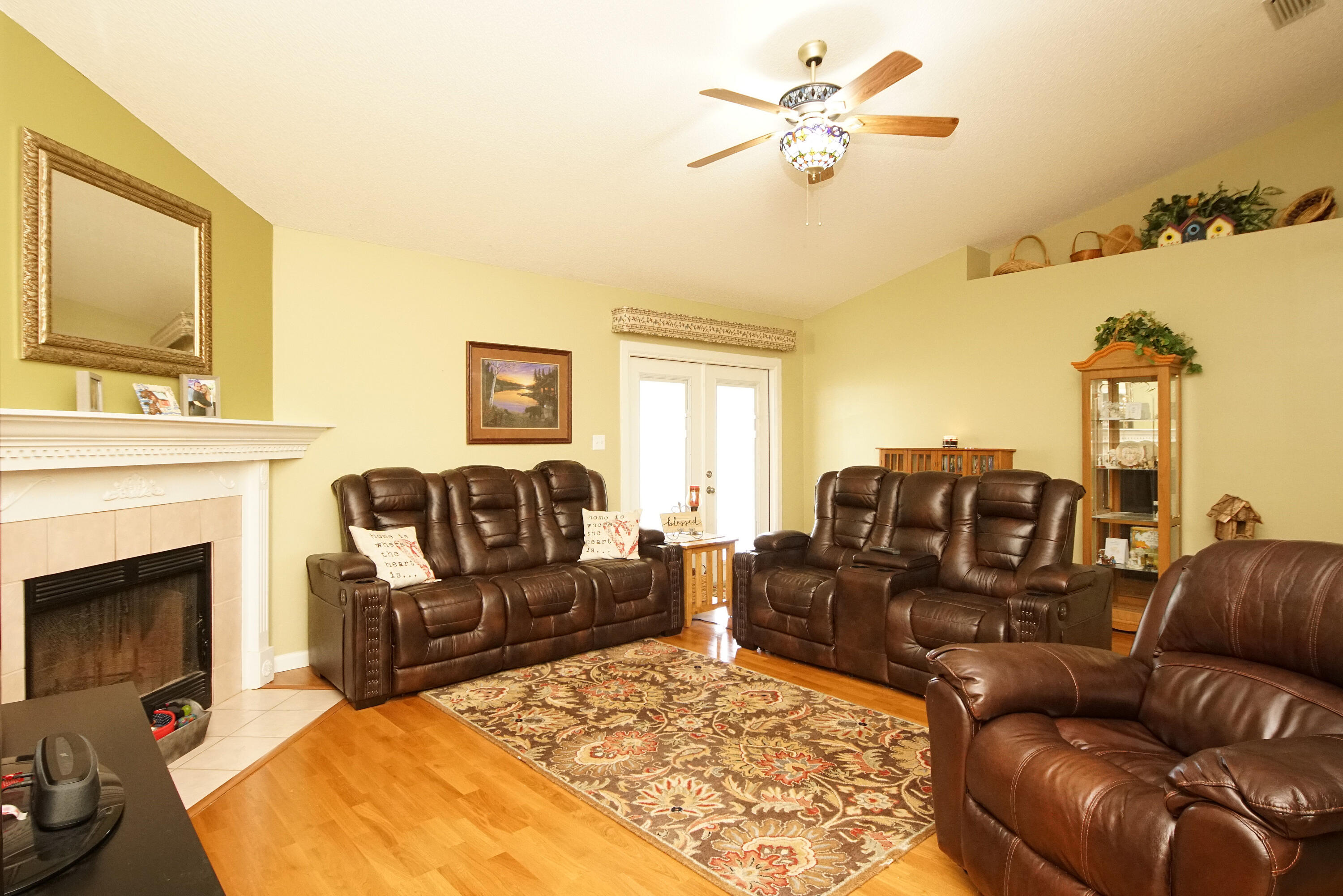 CORONADO VILLAGE PH 4 - Residential