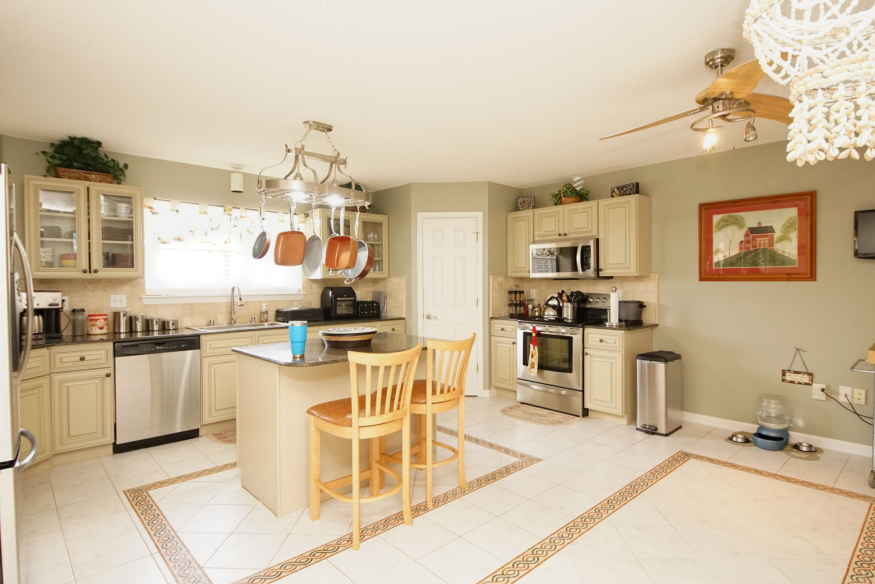 CORONADO VILLAGE PH 4 - Residential