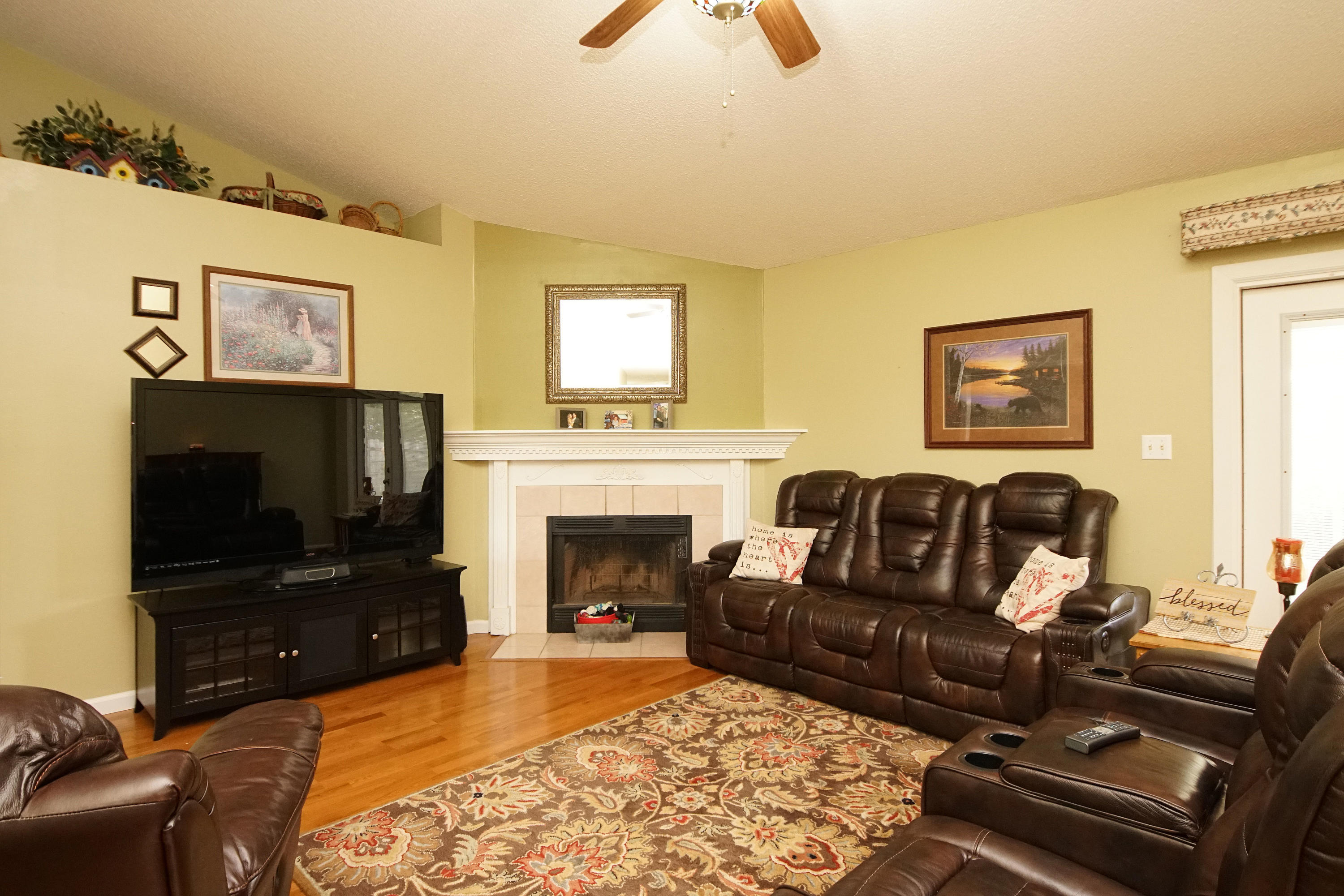 CORONADO VILLAGE PH 4 - Residential