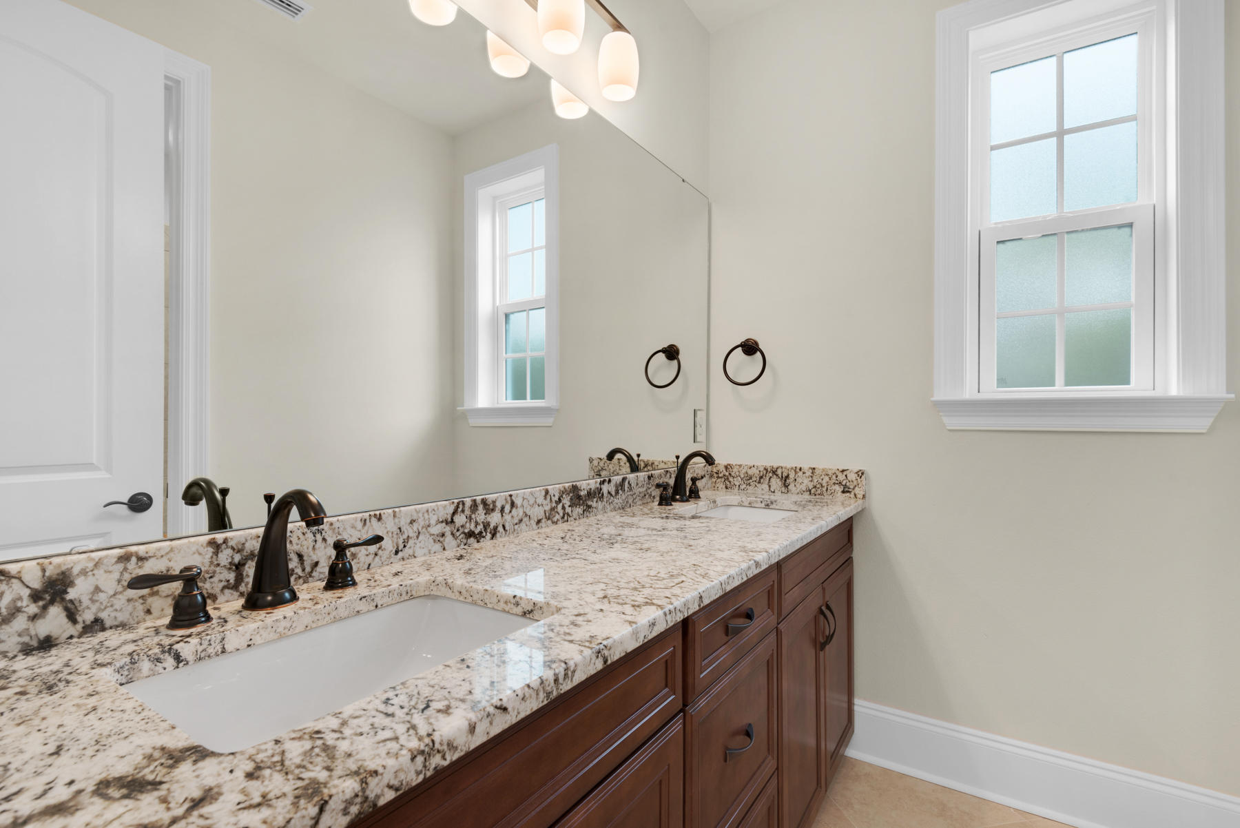 BEAR CREEK - Residential