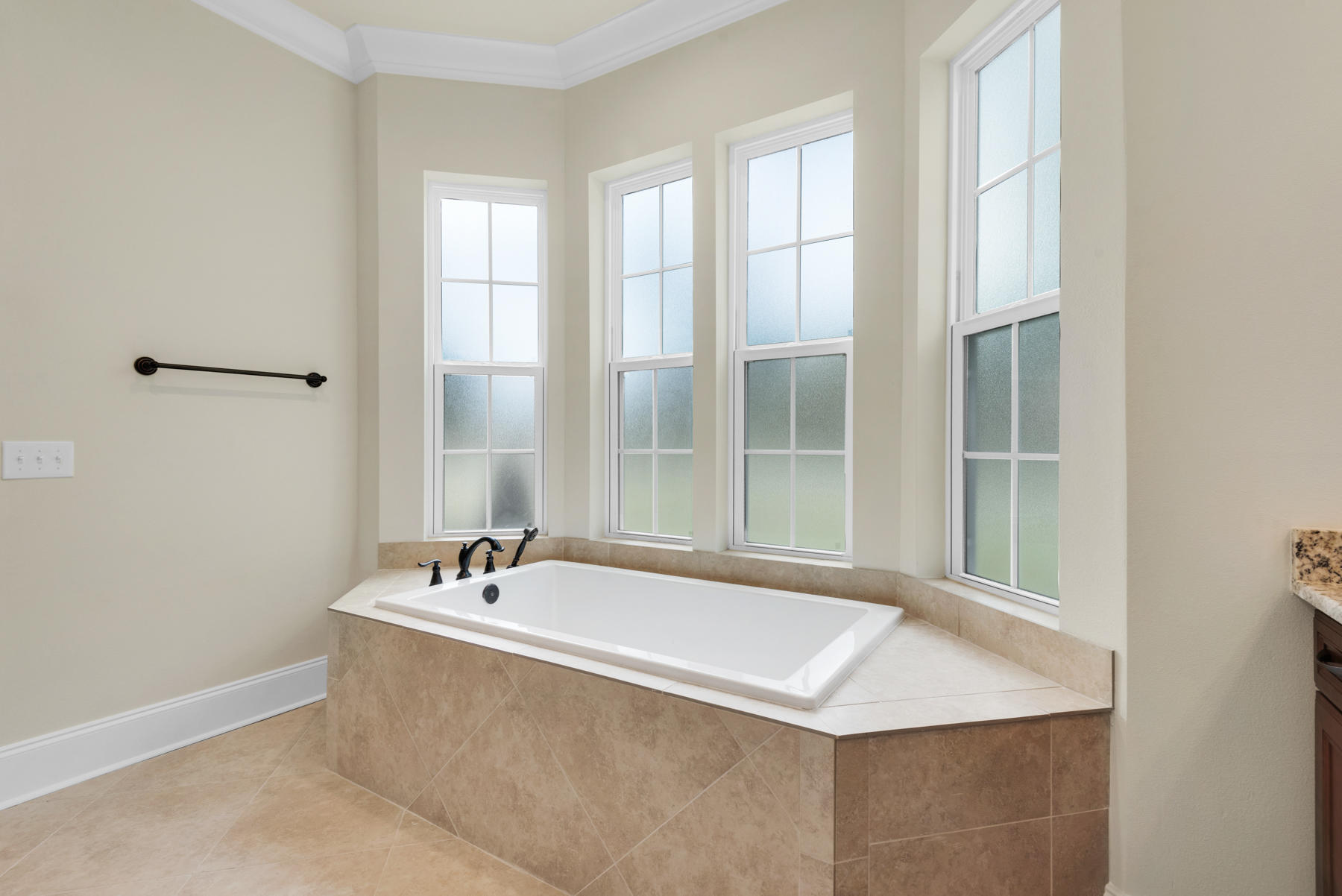 BEAR CREEK - Residential