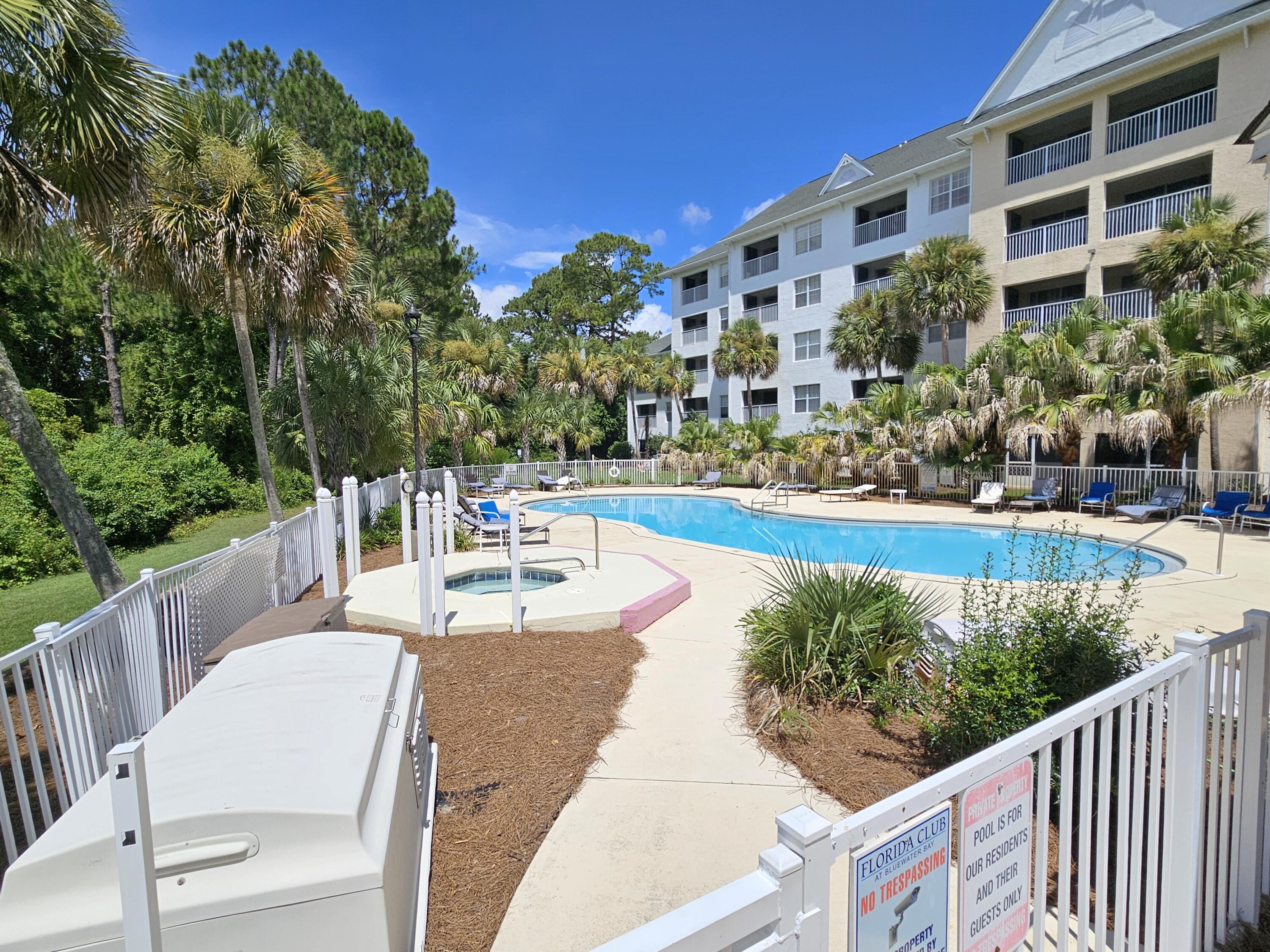 THE FLORIDA CLUB - Residential