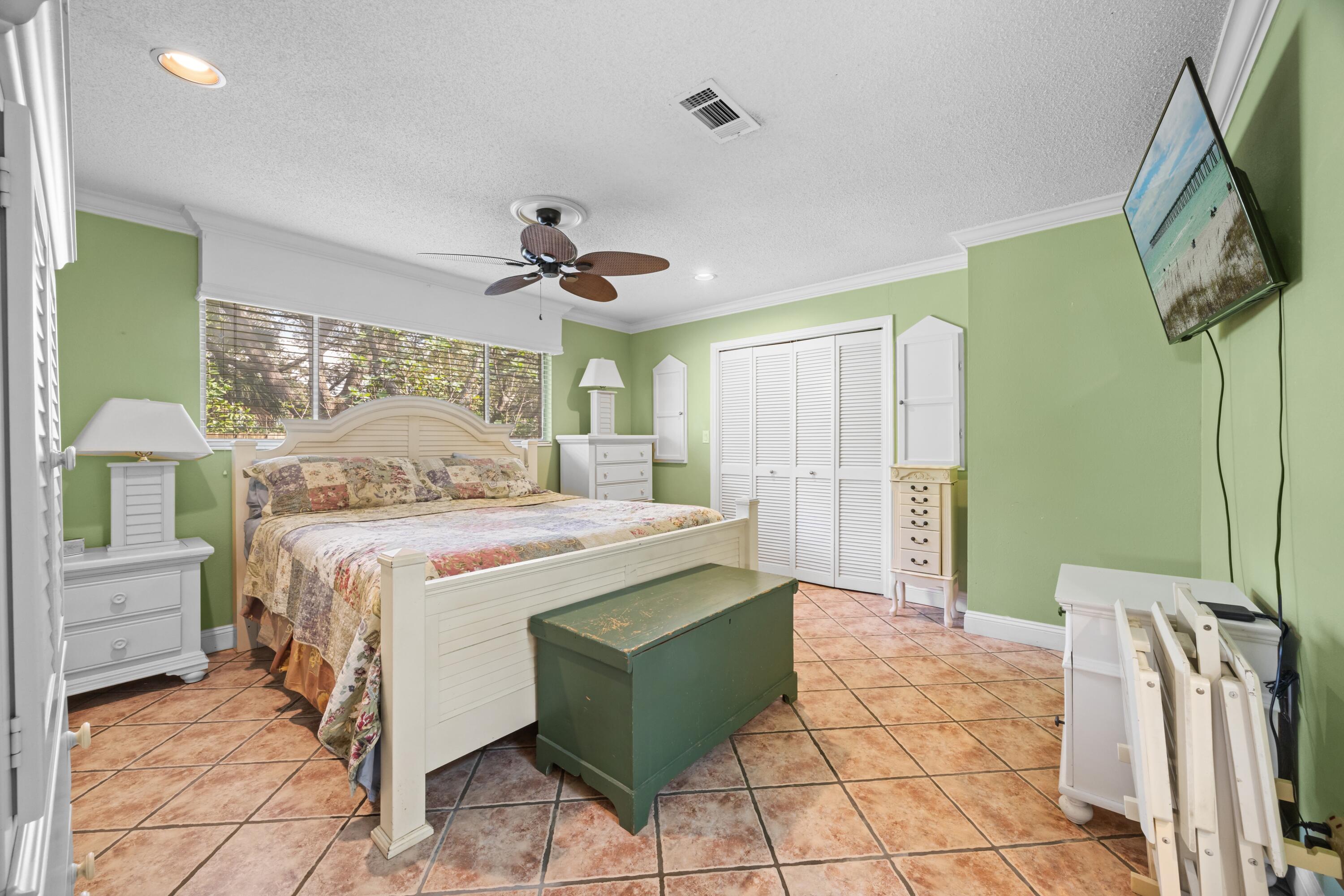 SUNSET BEACH - Residential