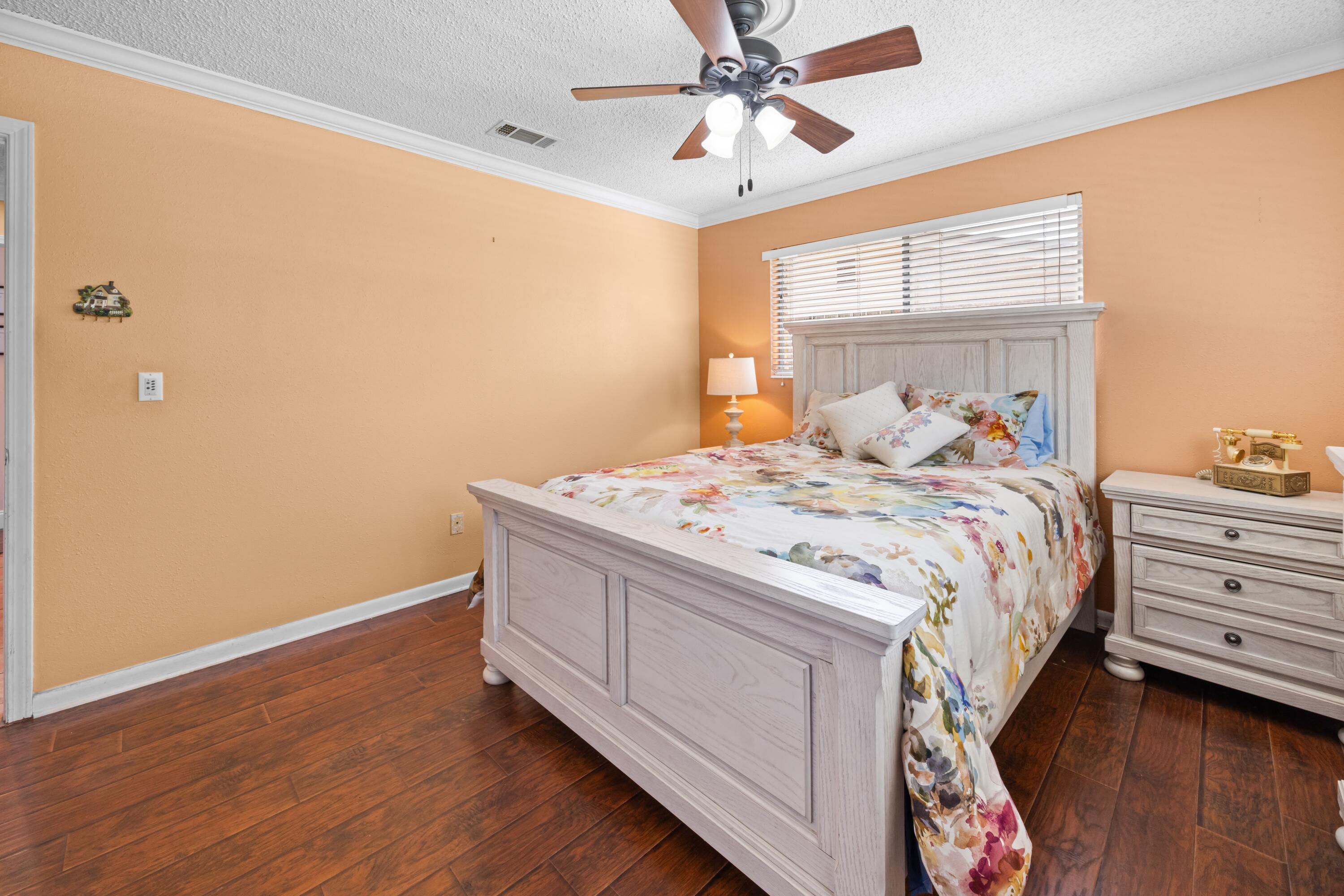 SUNSET BEACH - Residential