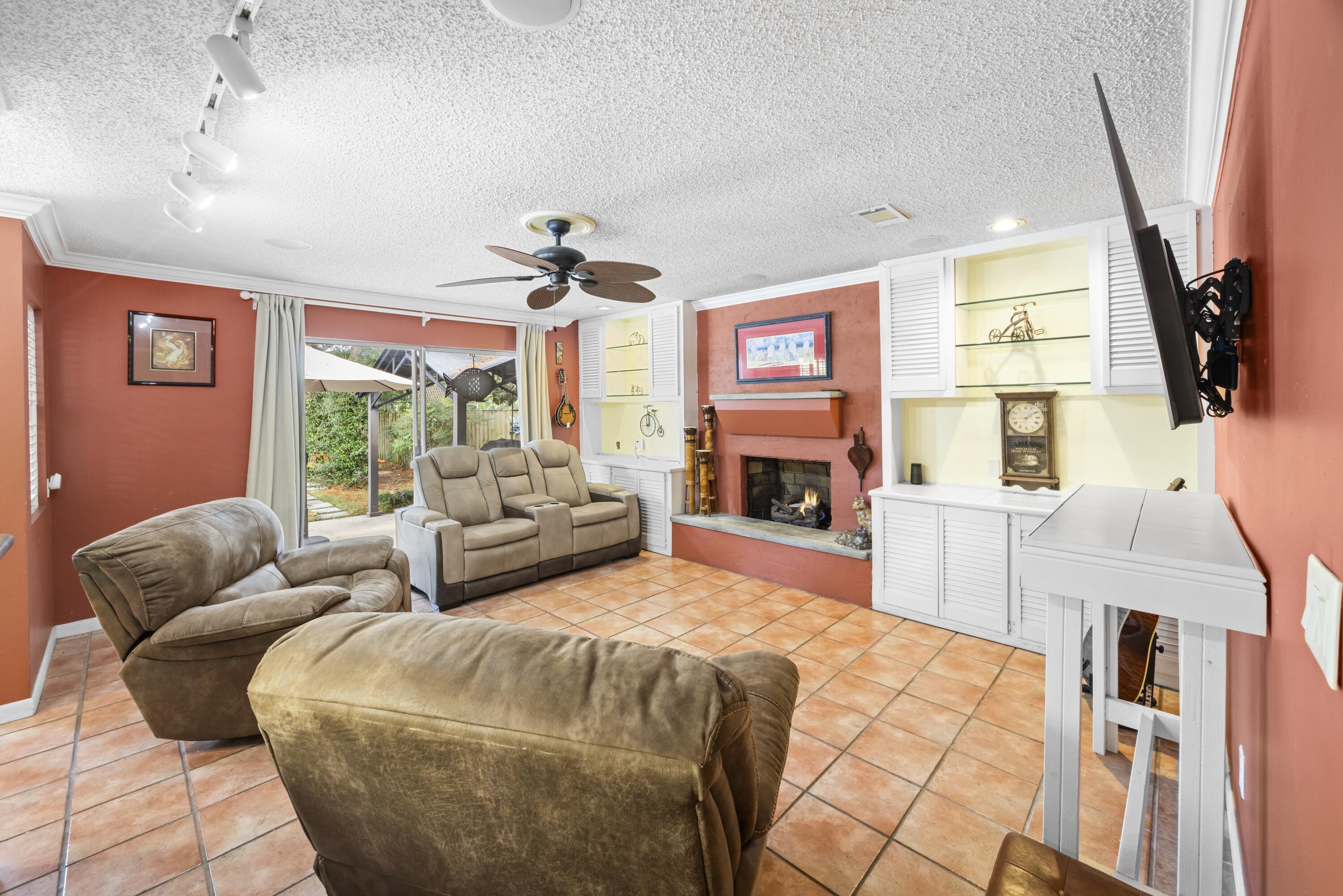 SUNSET BEACH - Residential