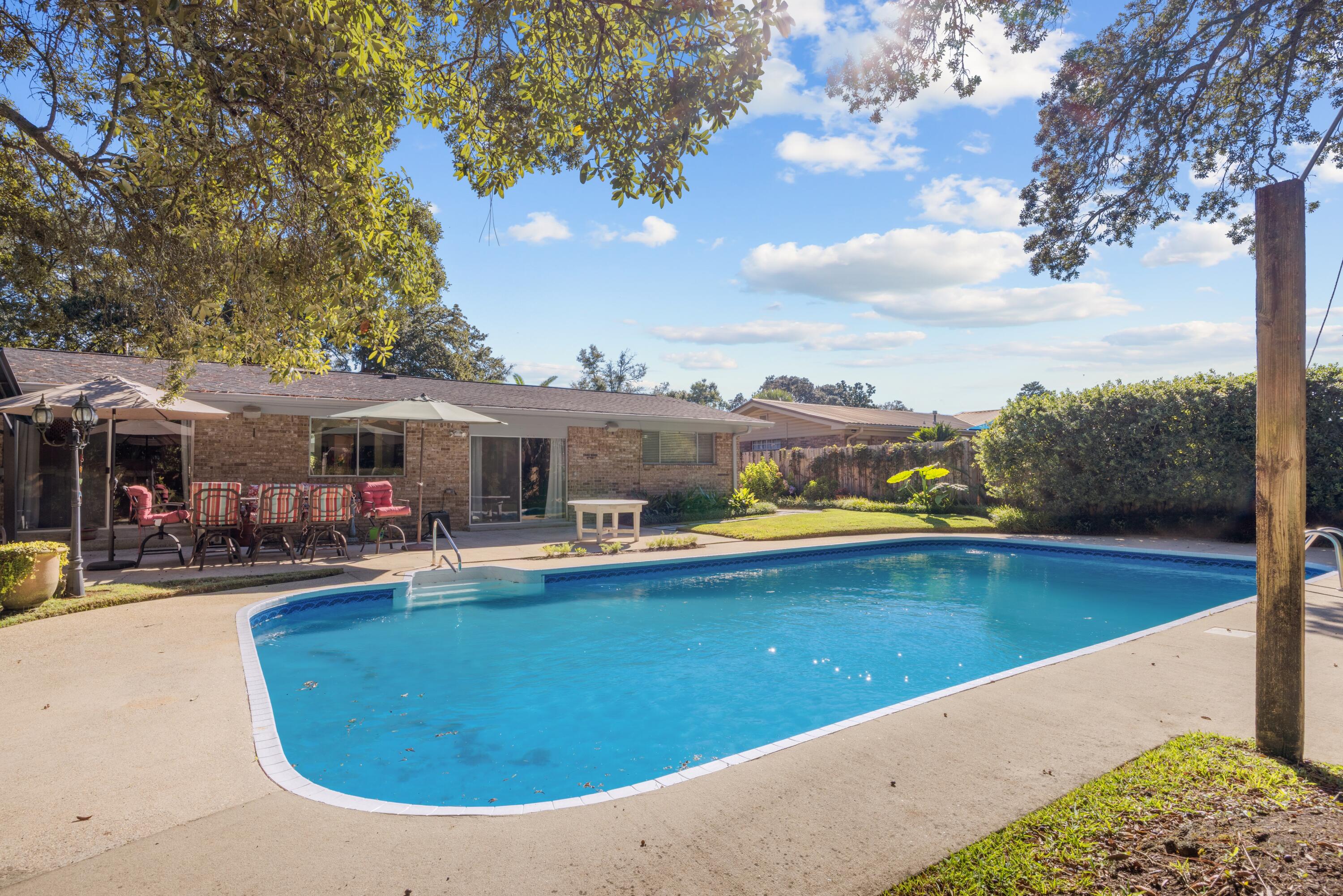 SUNSET BEACH - Residential