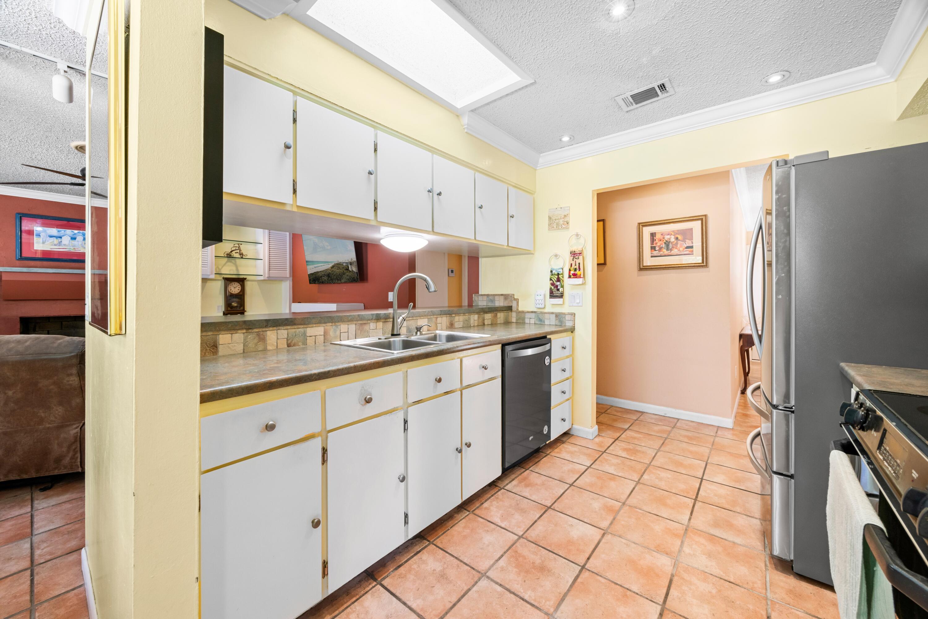 SUNSET BEACH - Residential