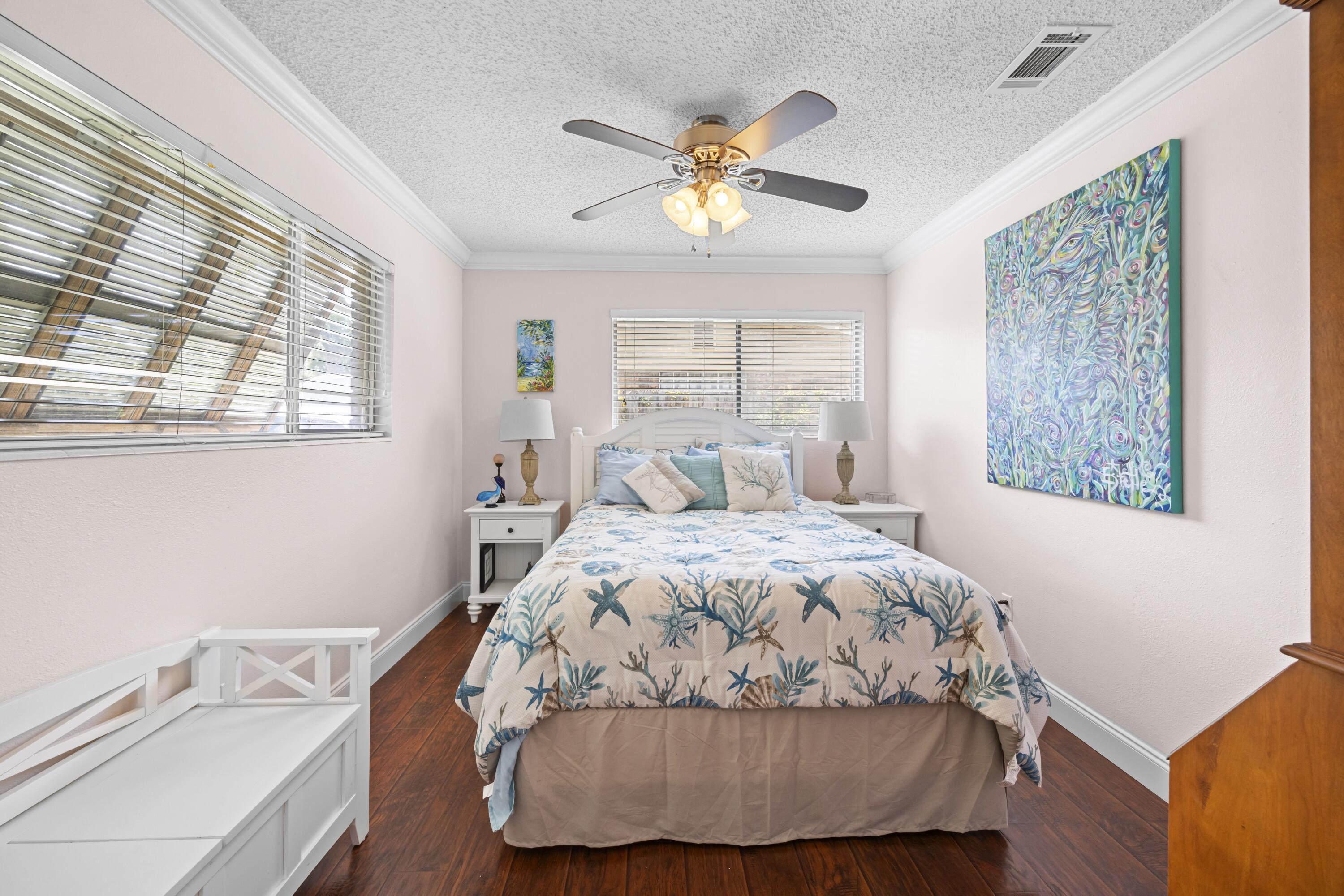 SUNSET BEACH - Residential