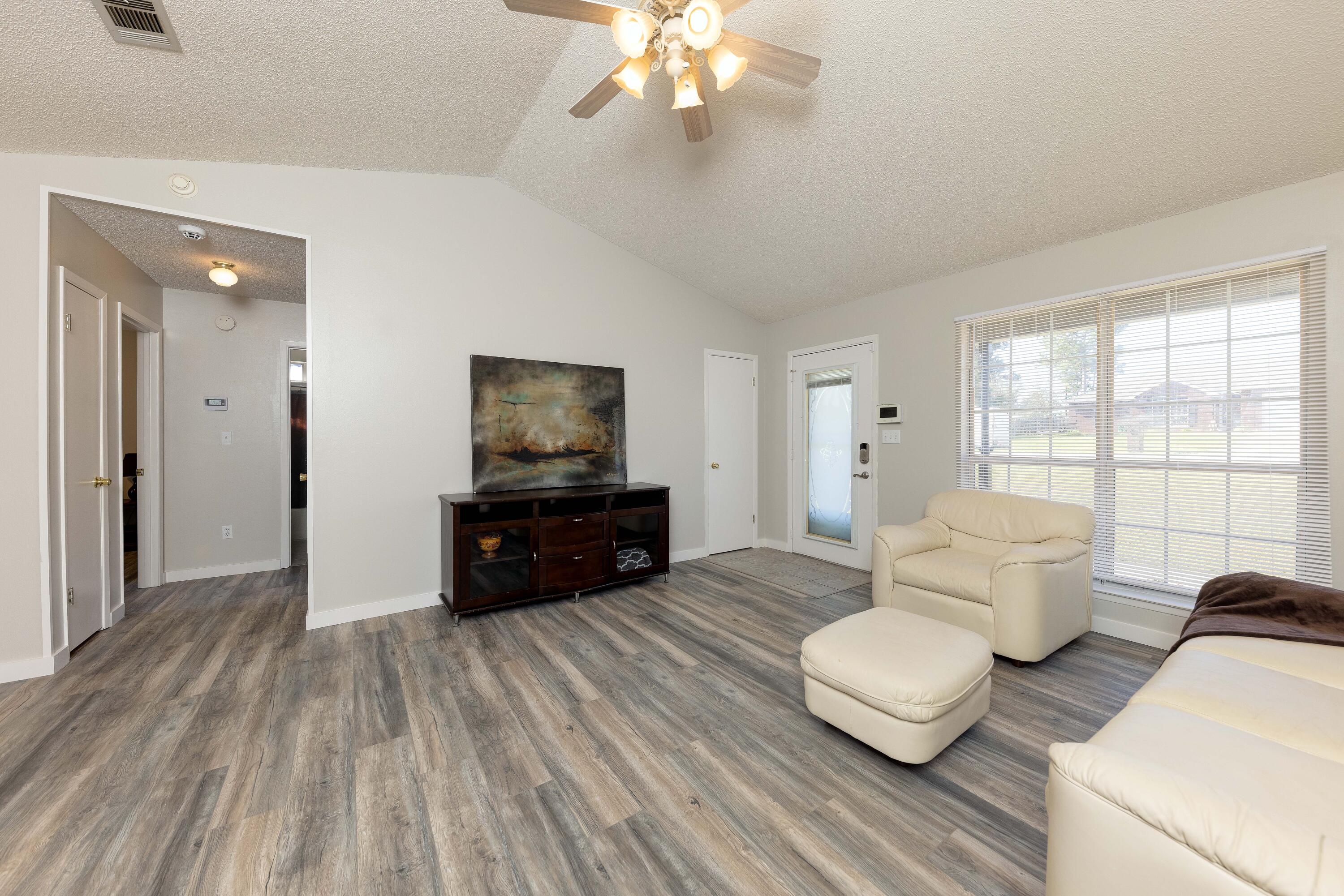 NORTHVIEW ESTATES - Residential