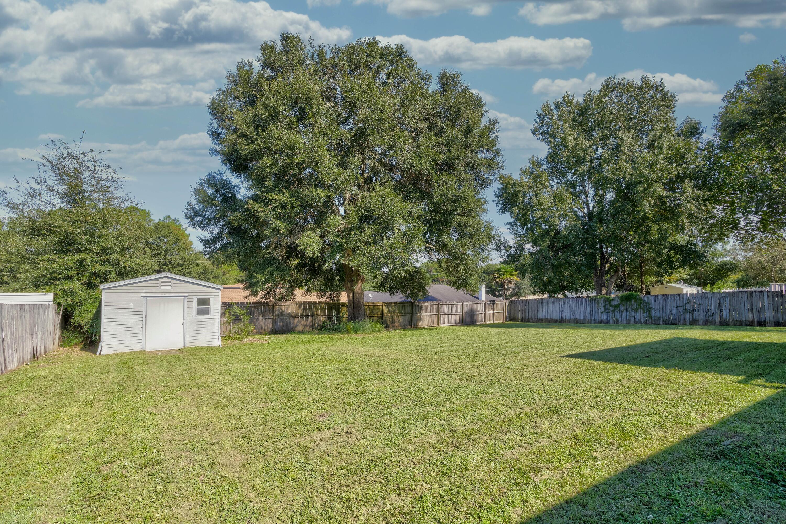 NORTHVIEW ESTATES - Residential