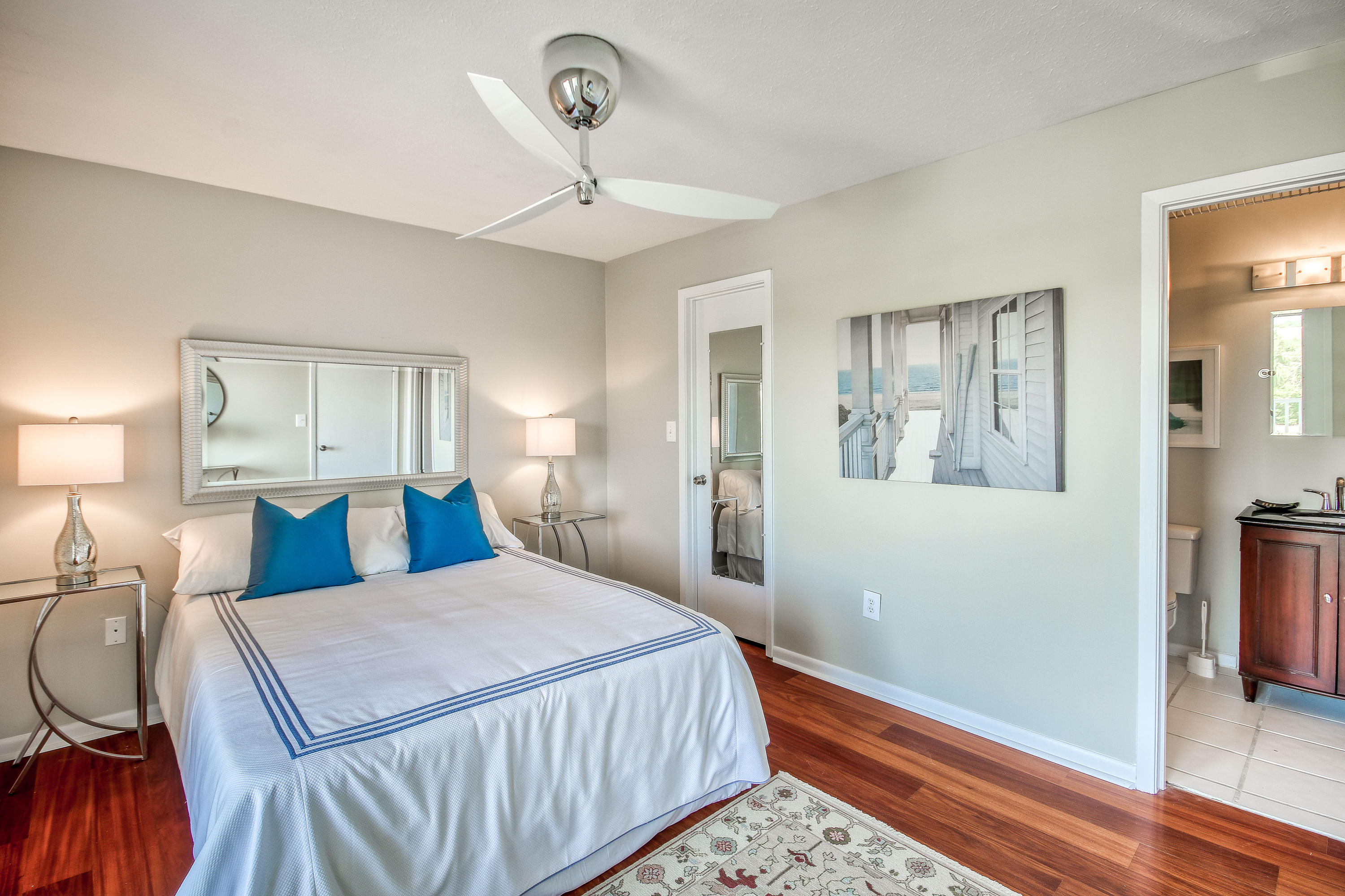 Sun Seekers Condo - Residential