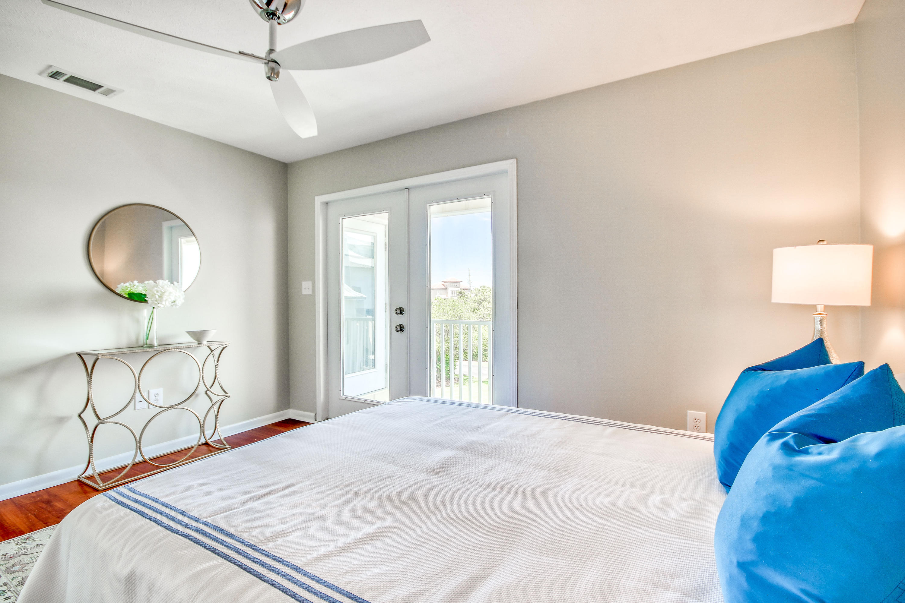 Sun Seekers Condo - Residential