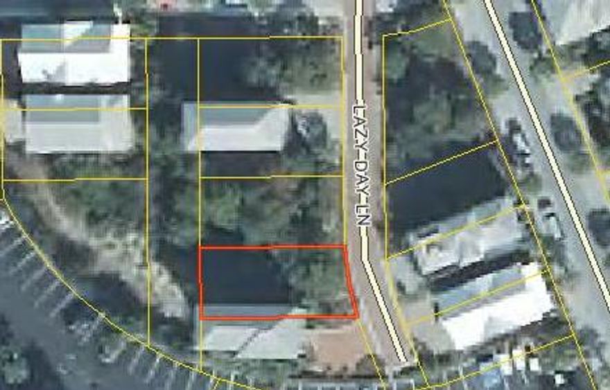 Distress Sale! Lowest priced lot in Seacrest Beach, reduced for a quick sale. This homesite is in one of the most desirable neighborhoods on 30A! Potential abounds with this lot. Use it to build your dream beach home or a rental investment property. Nestled in between Alys Beach and Rosemary Beach, all of the most sought after amenities on 30A are just steps away. Walk or take the community shuttle to the deeded beach access! Shopping, restaurants and live music are just a quick walk or bike ride. A stunning 12,000 sqft lagoon style pool is at the center of the neighborhood.