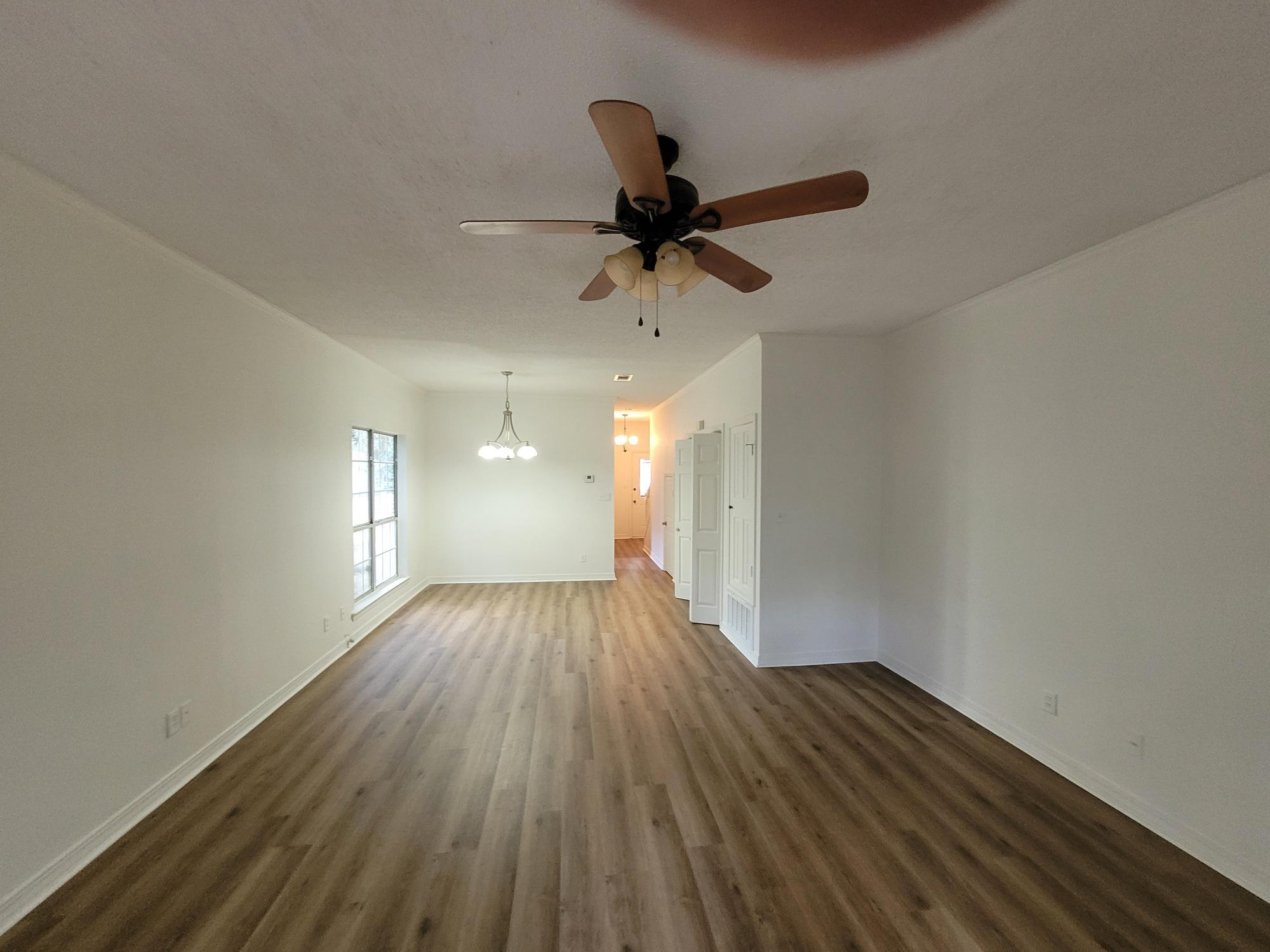 HUNTERS RUN S/D - Residential