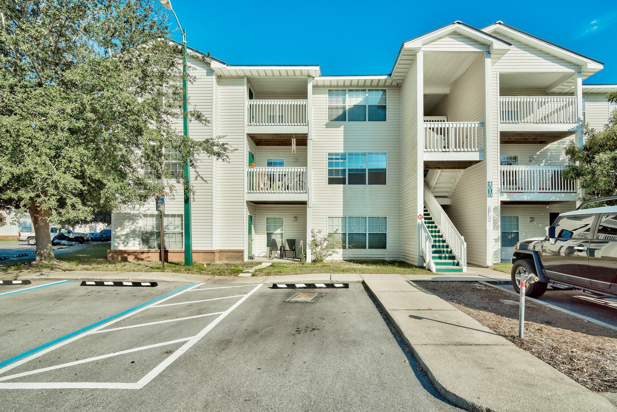 INDIAN LAKE - Residential