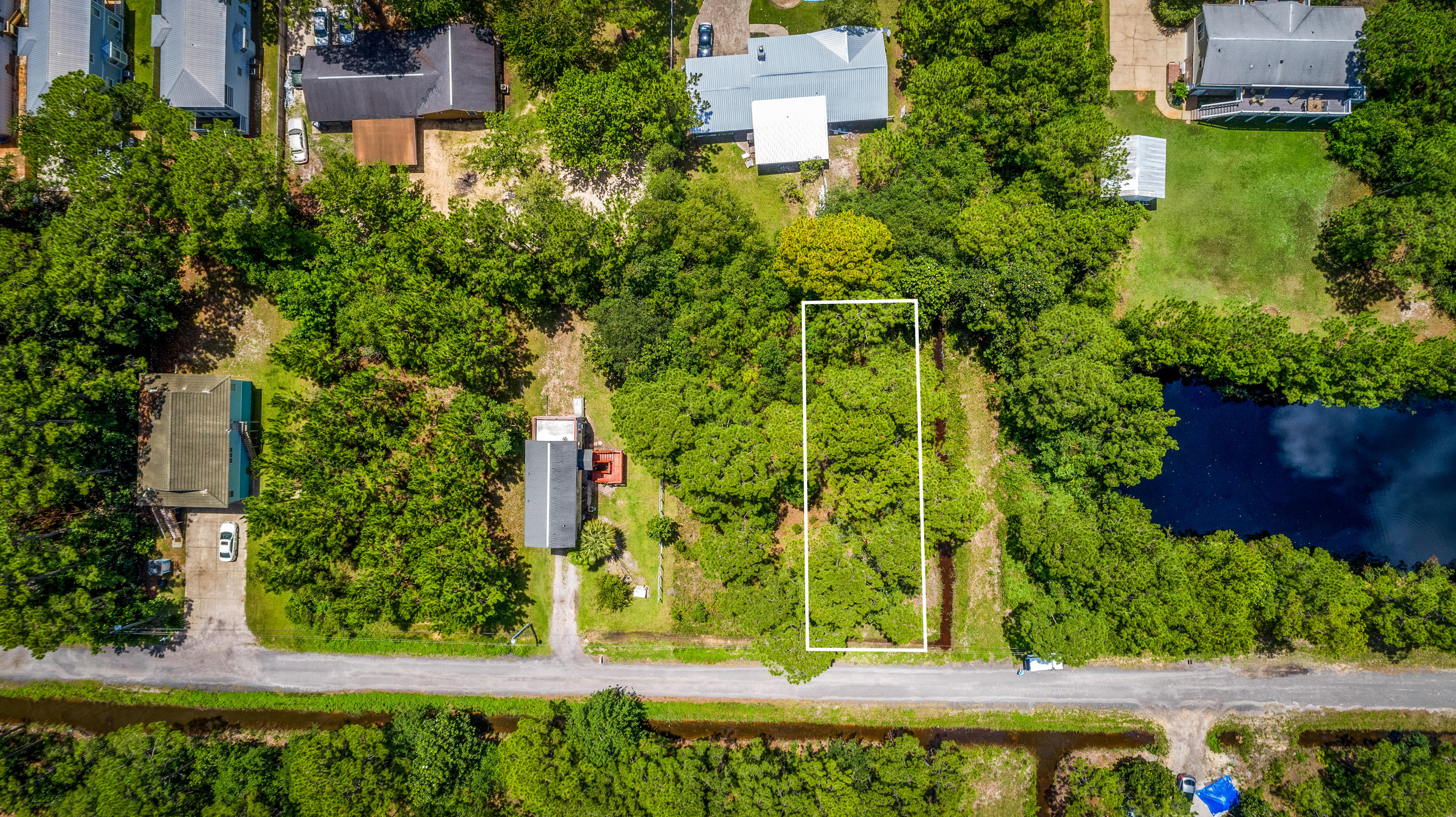 TOWN OF SANTA ROSA - Land