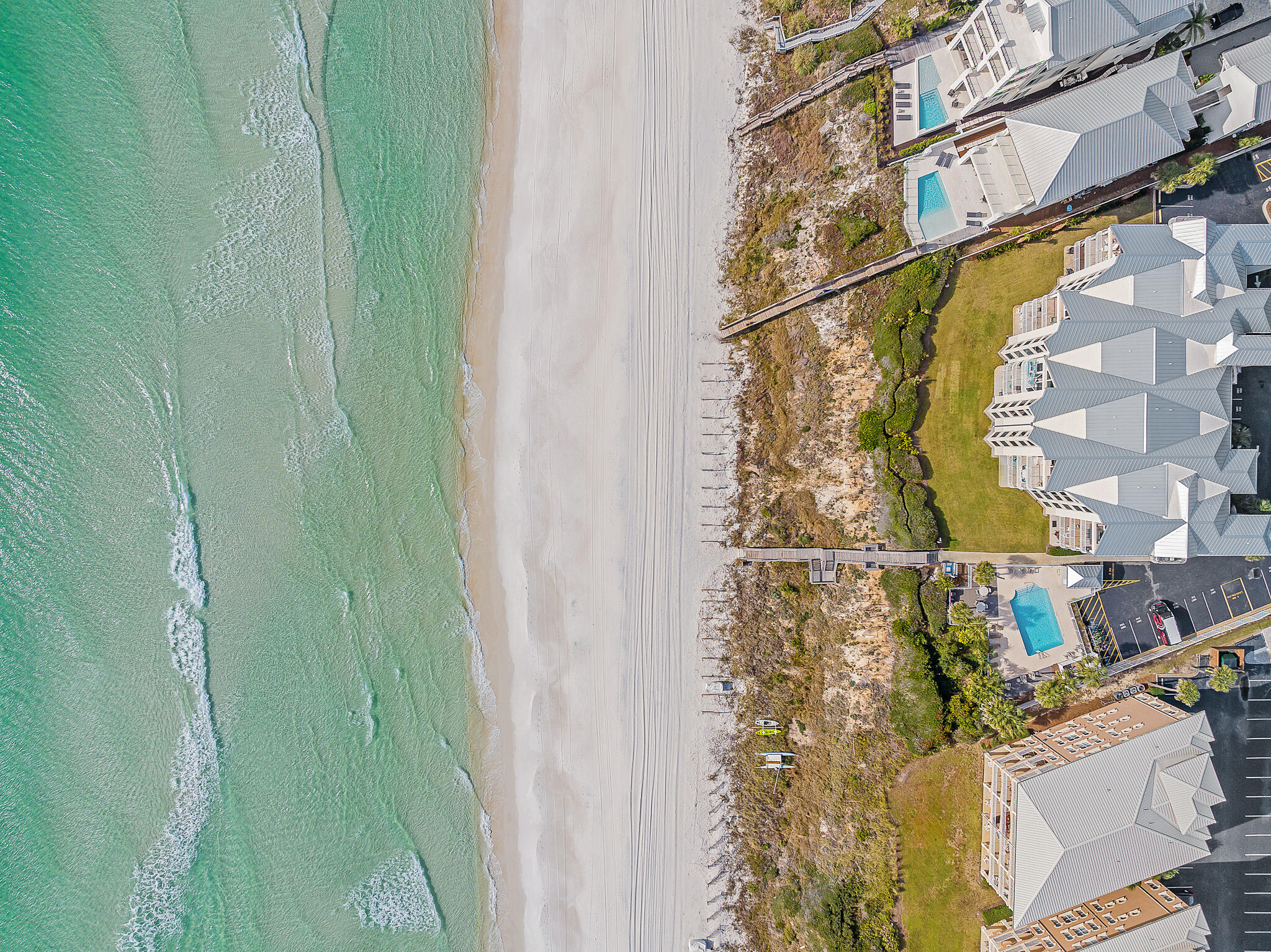 TRANQUILLITY ON THE BEACH - Residential