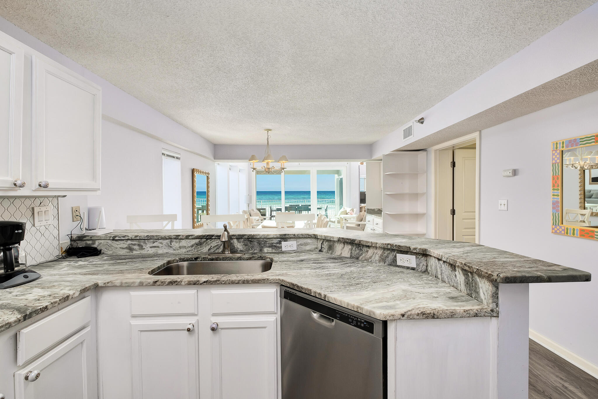TRANQUILLITY ON THE BEACH - Residential