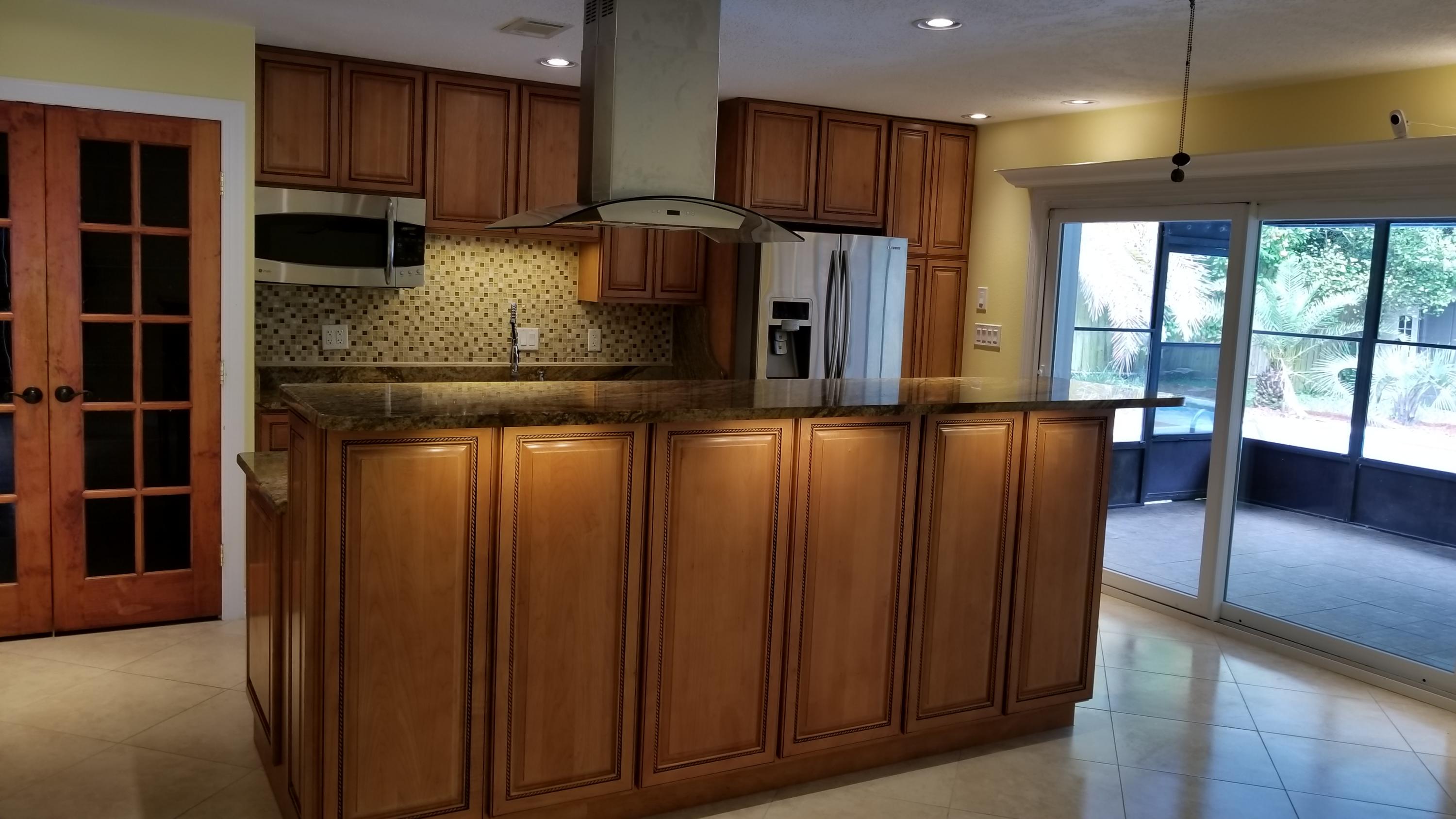 COLONIAL ESTATES - Residential