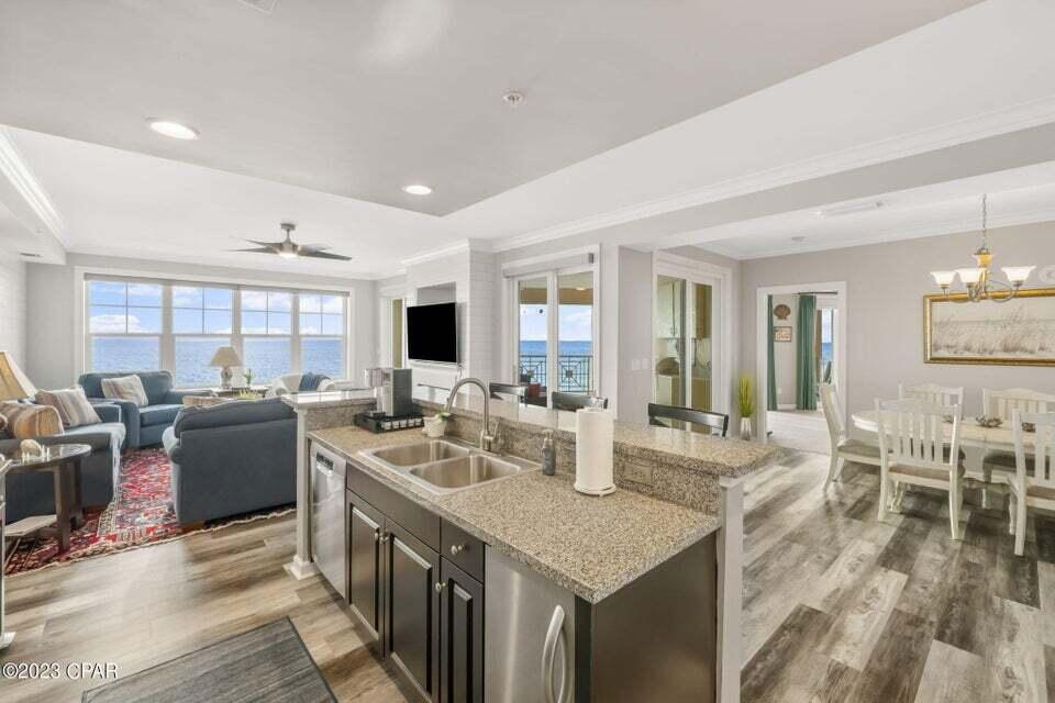 En Soleil - Residential