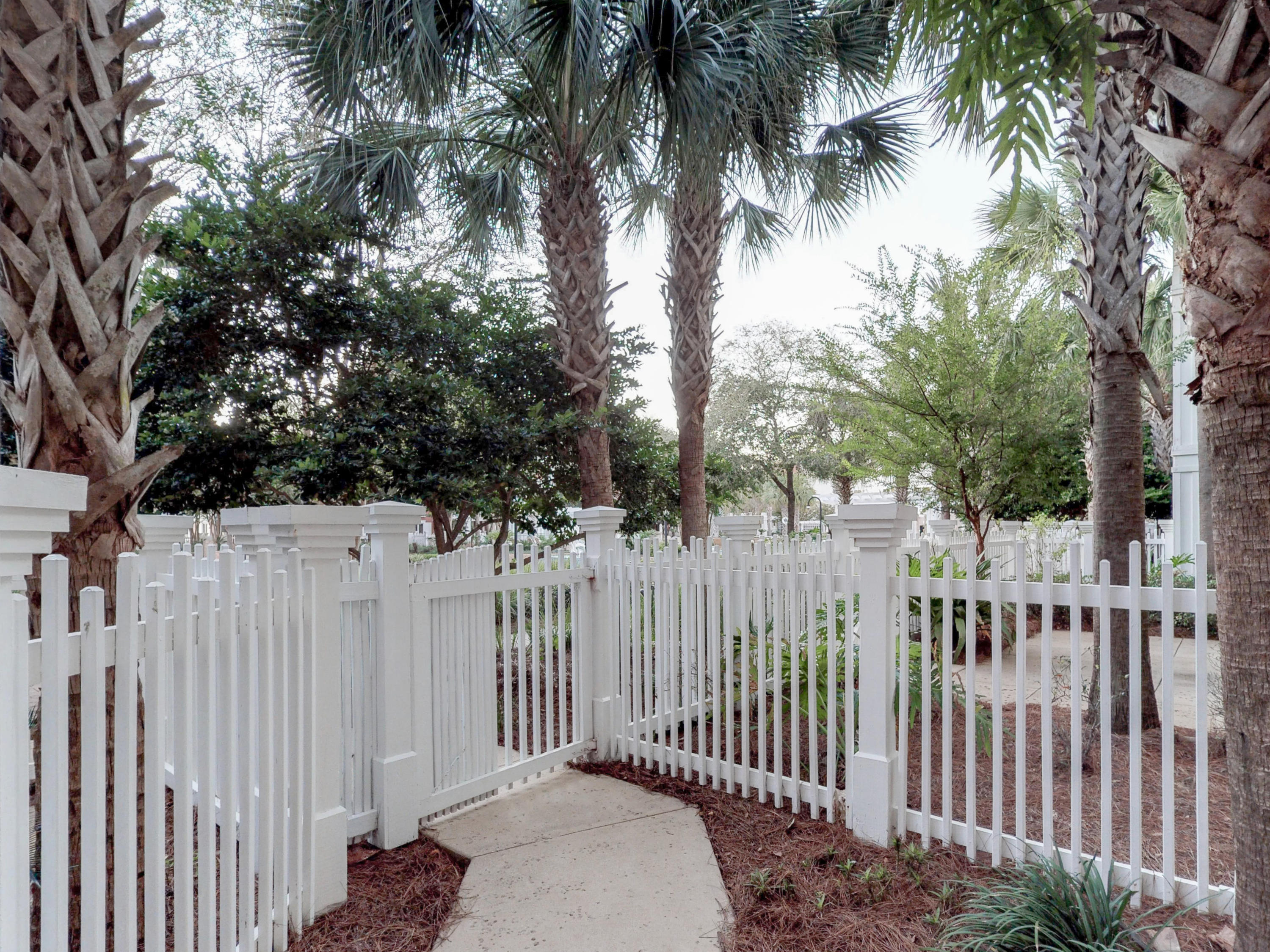 PILOT HOUSE - Residential