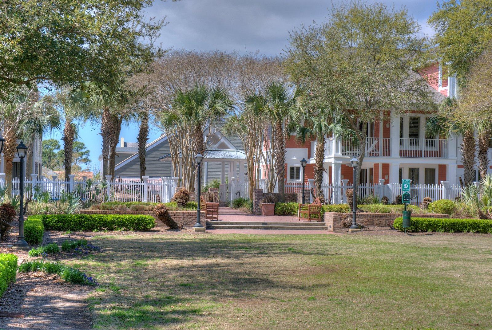 PILOT HOUSE - Residential