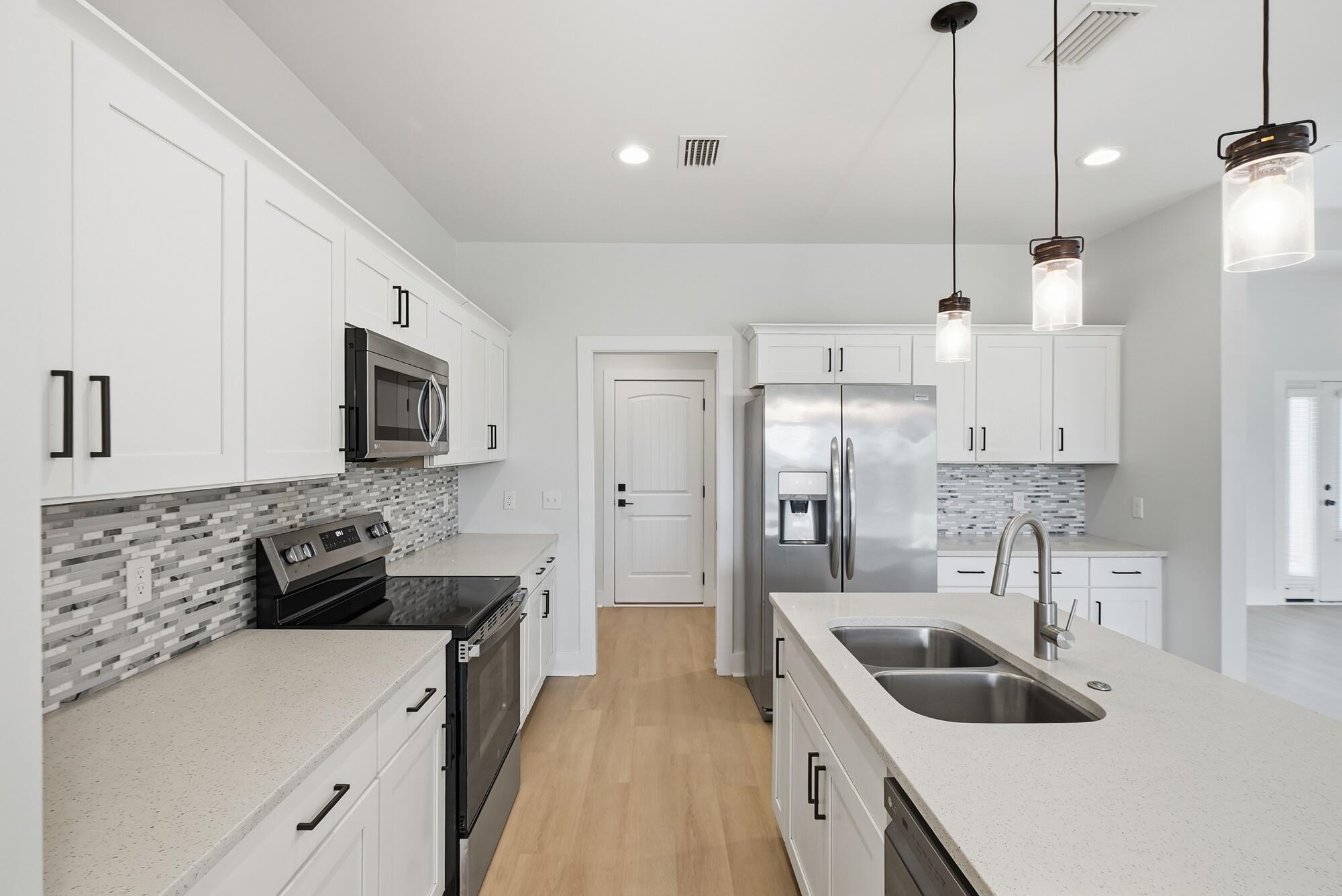 DRIFTWOOD ESTATES - Residential