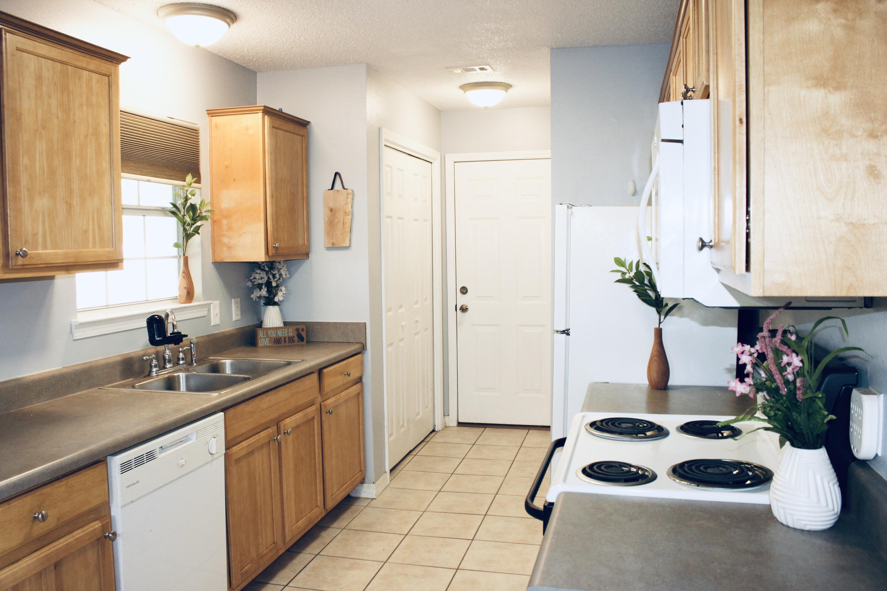 NORTH HILL REPLAT - Residential