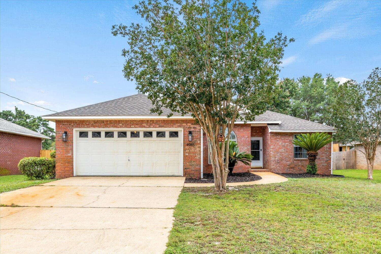 HICKORY SHORES - Residential