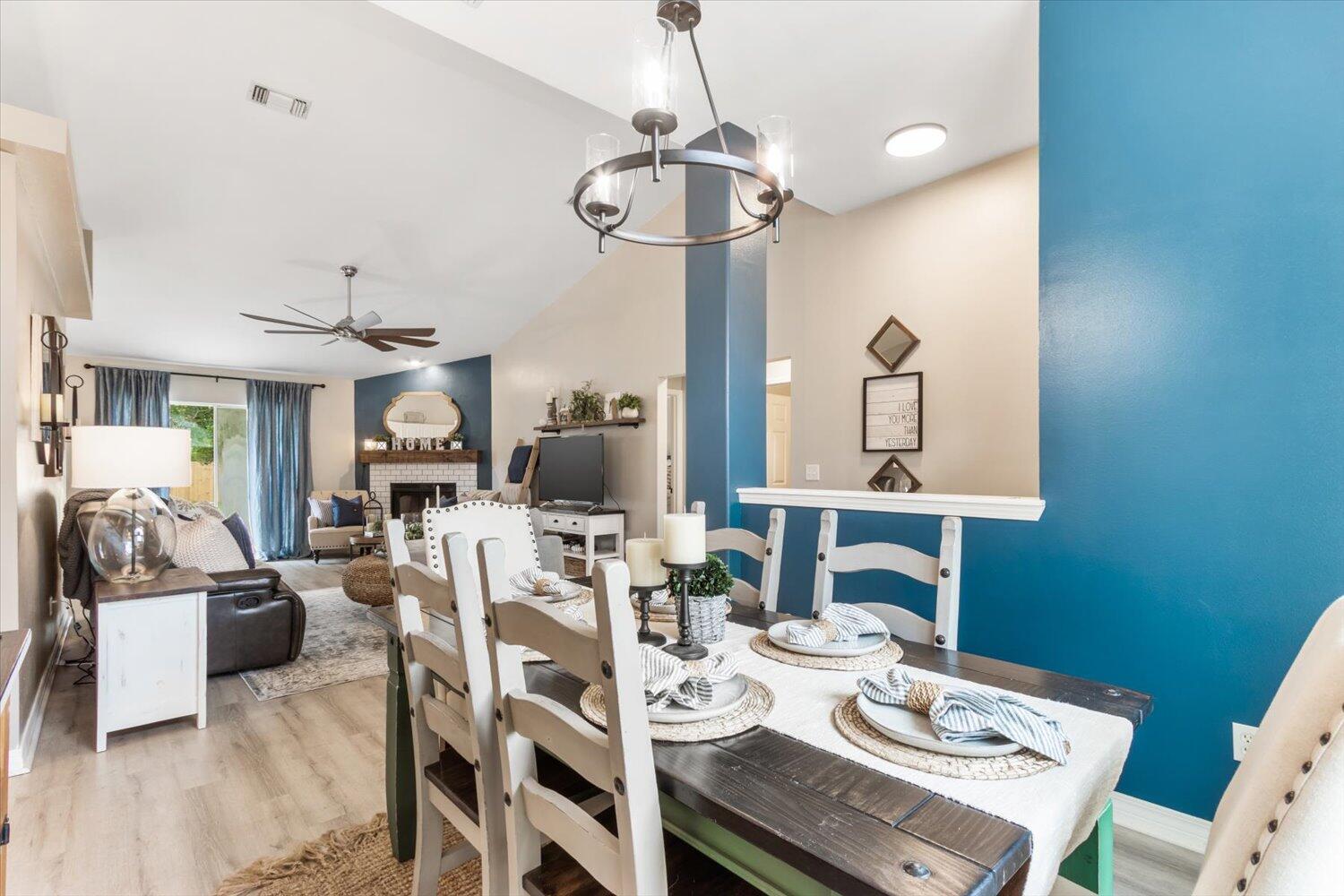 HICKORY SHORES - Residential