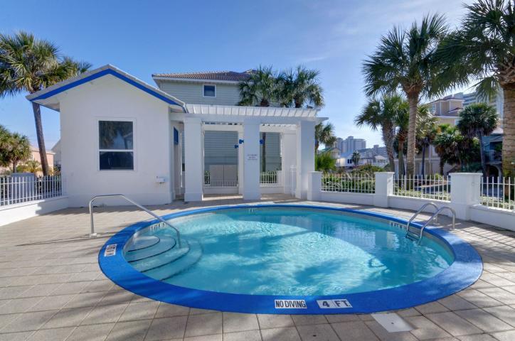 VILLAGE AT NAVARRE - Land